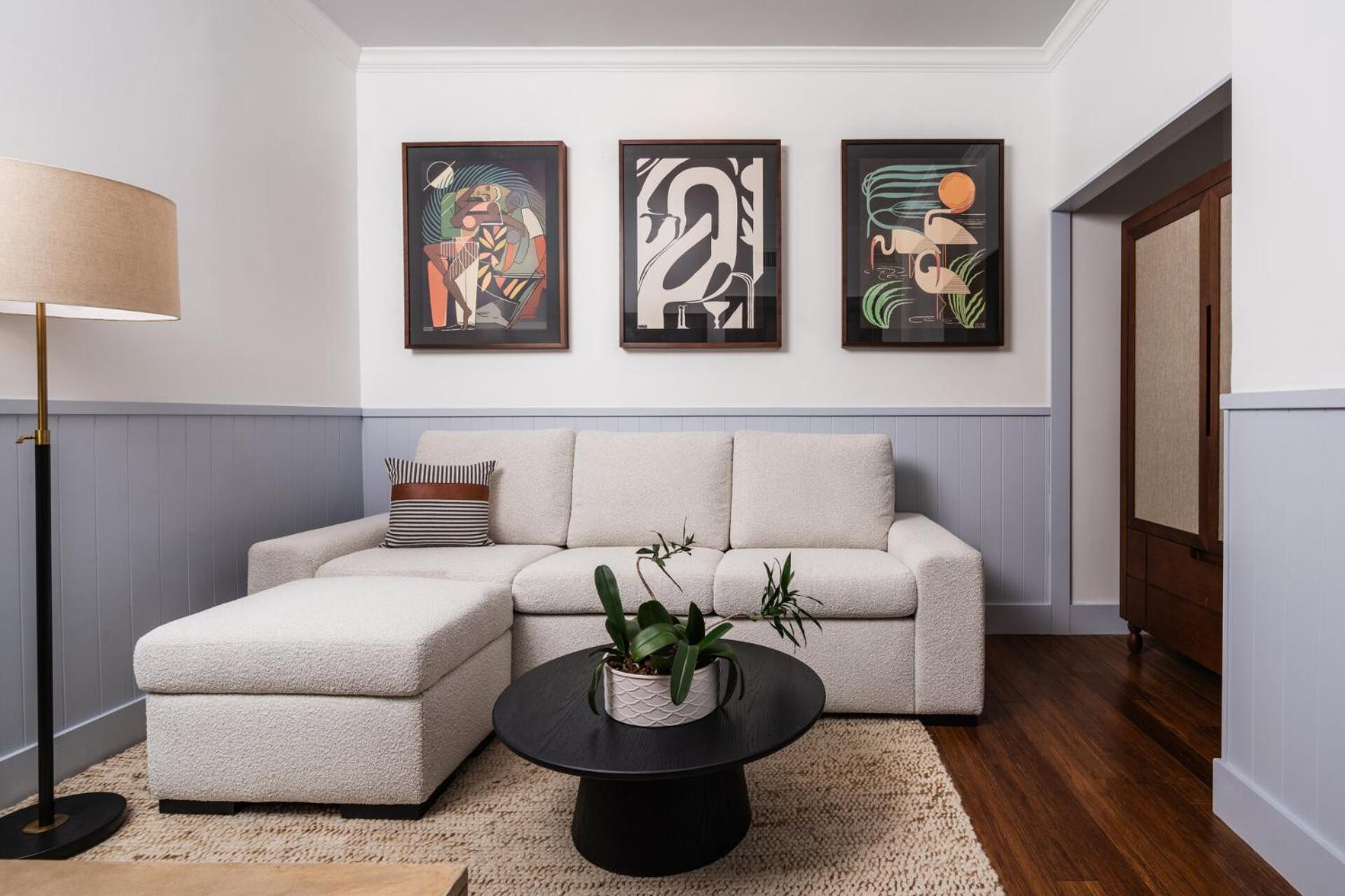 Junior King Suite - Non-Smoking