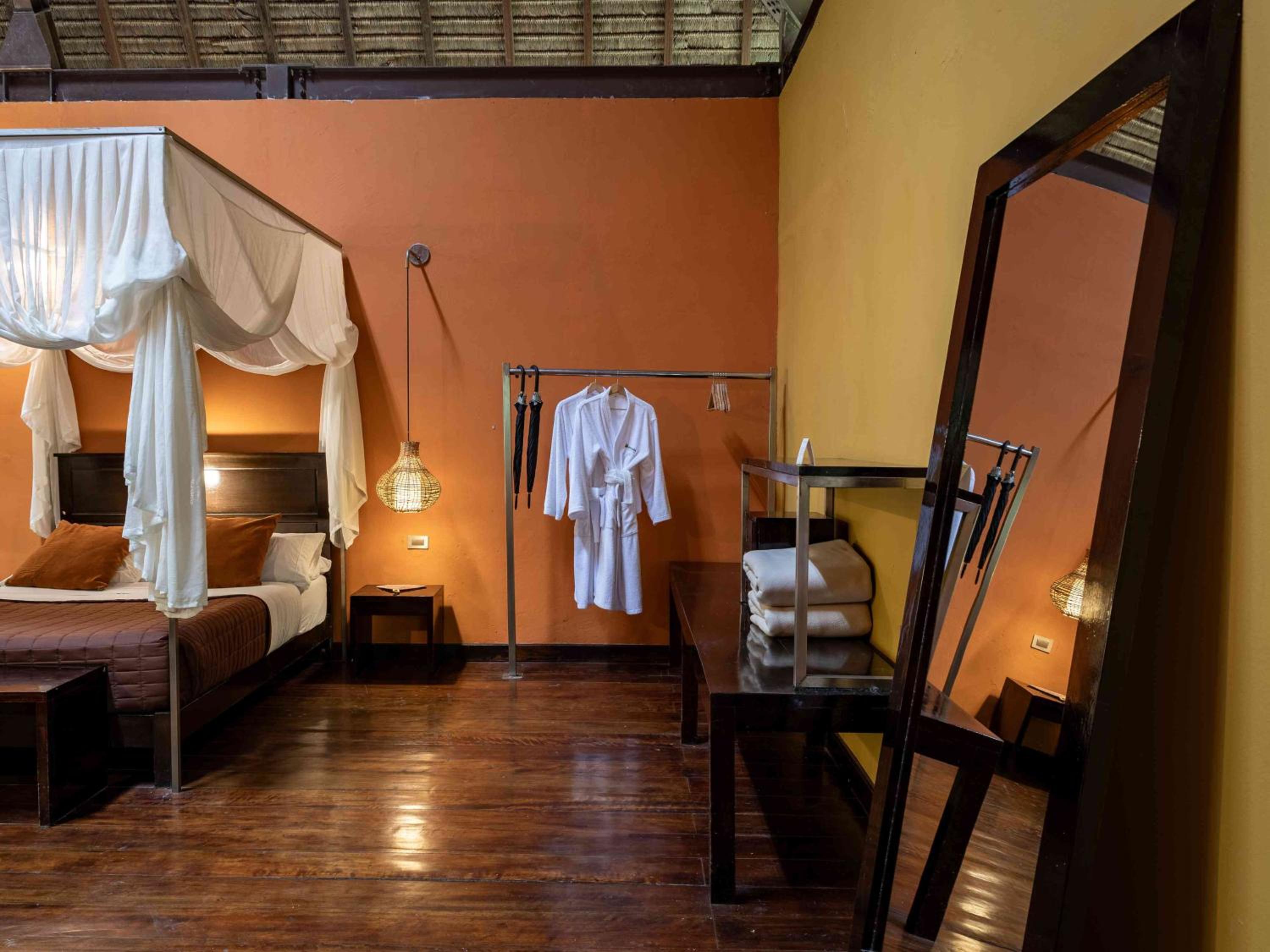 Deluxe Double or Twin Room with Garden View photo 3