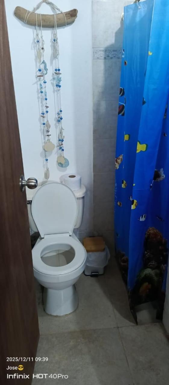 Quadruple Room with Private Bathroom photo 3