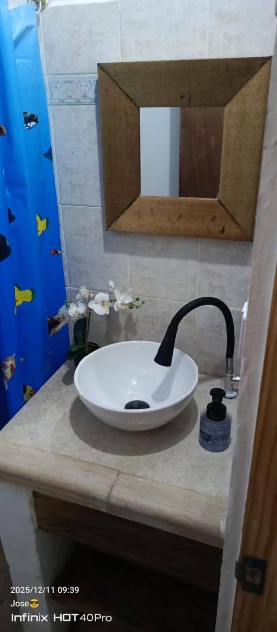Quadruple Room with Private Bathroom photo 2