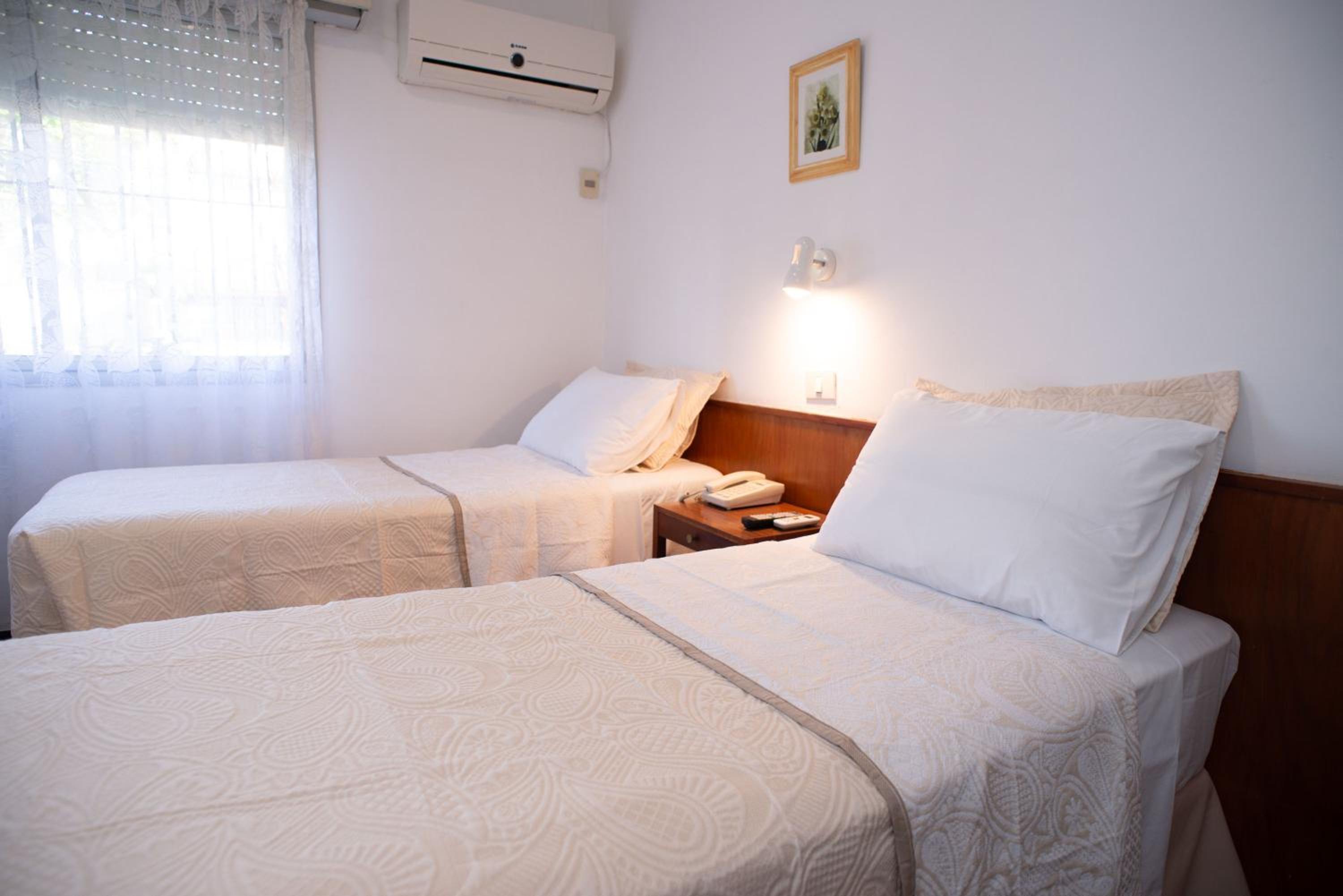 Standard Double or Twin Room photo 3