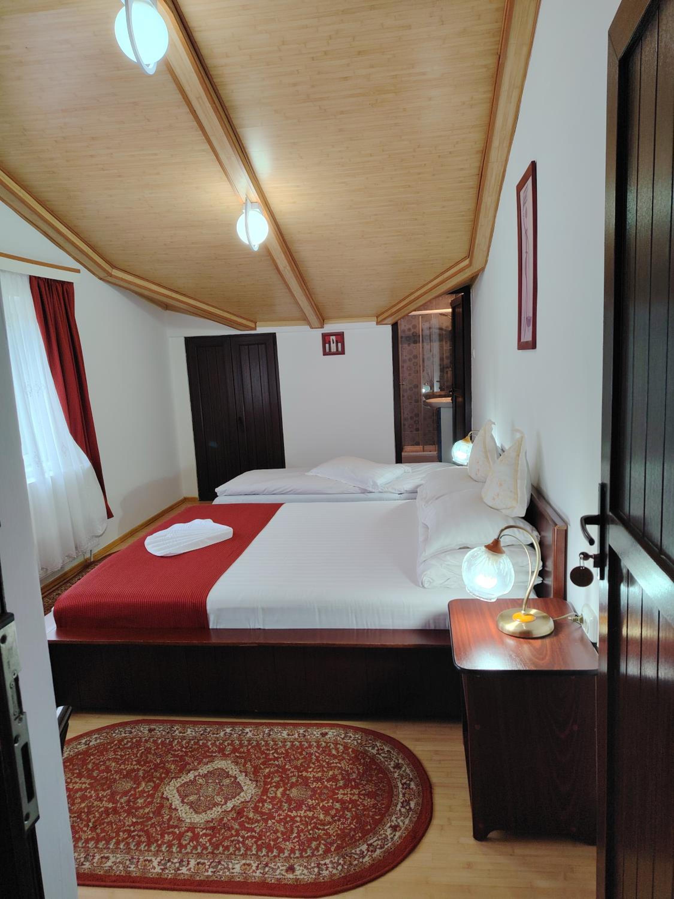 Triple Room photo 3