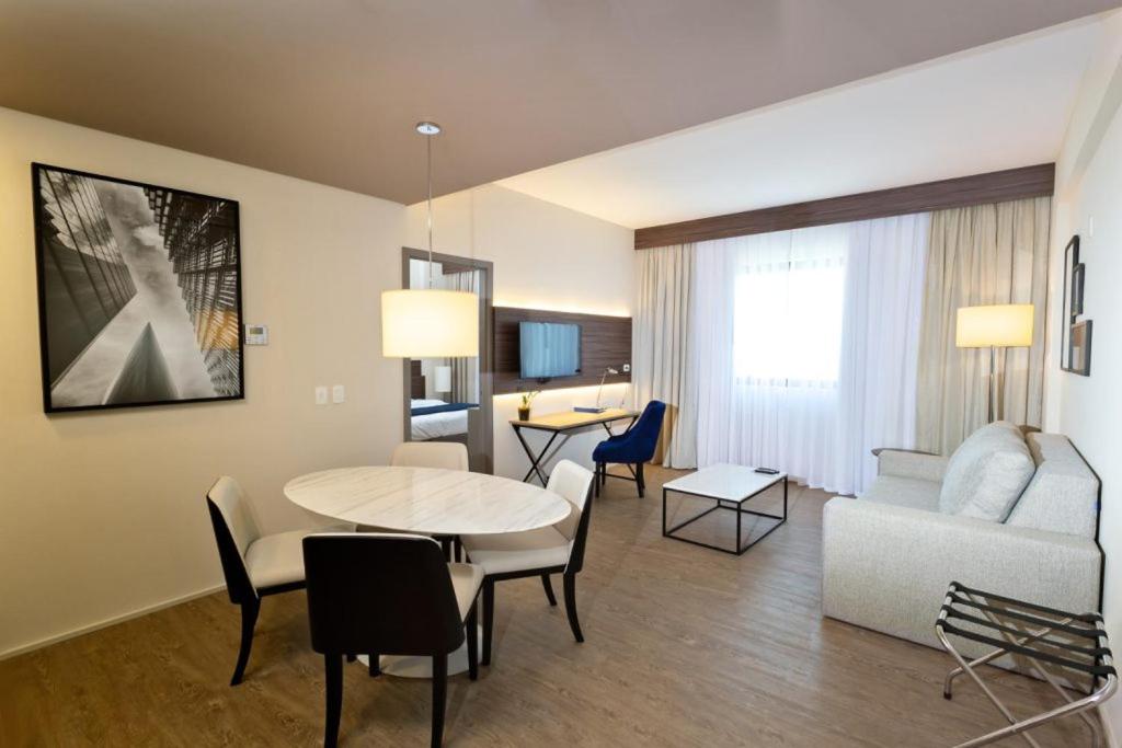 Executive Suite photo 3