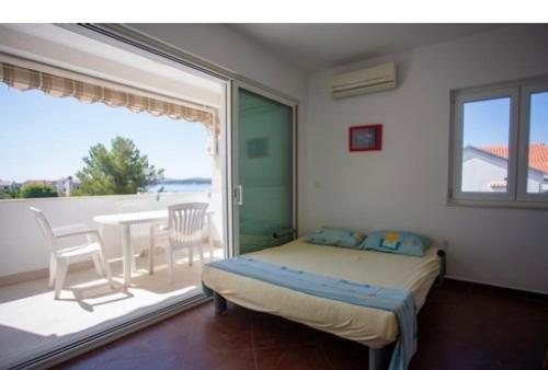 Two-Bedroom Apartment with Sea View photo 1