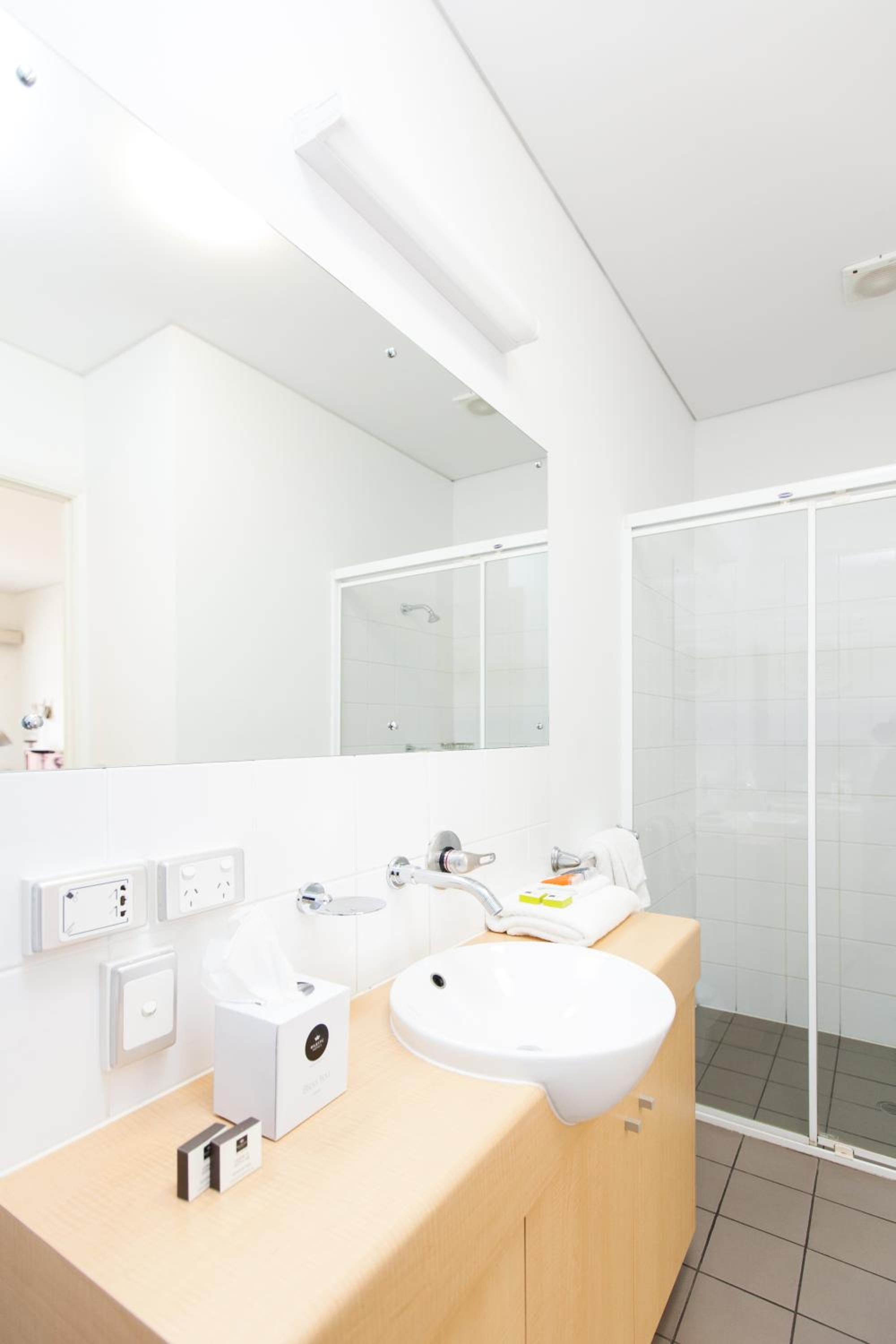 Executive Studio Apartment - Photo 6