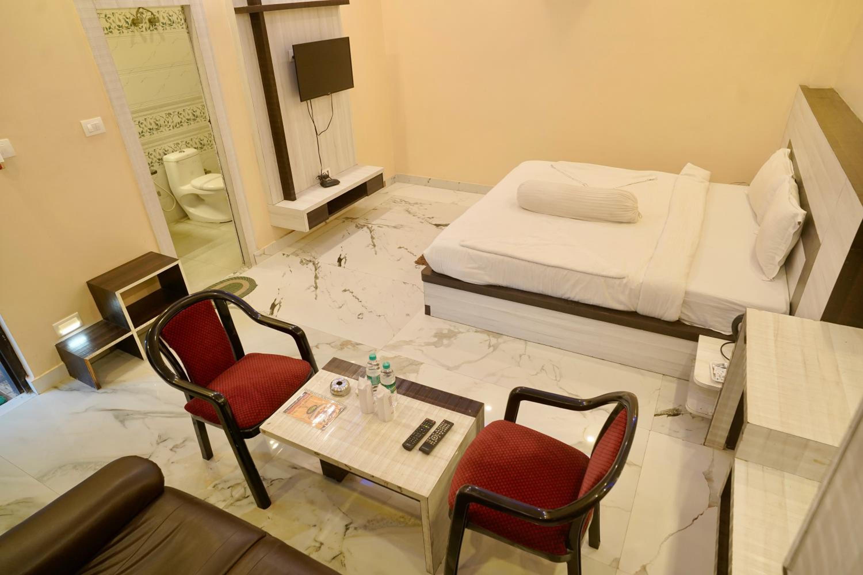 Executive Double Room with Bathtub