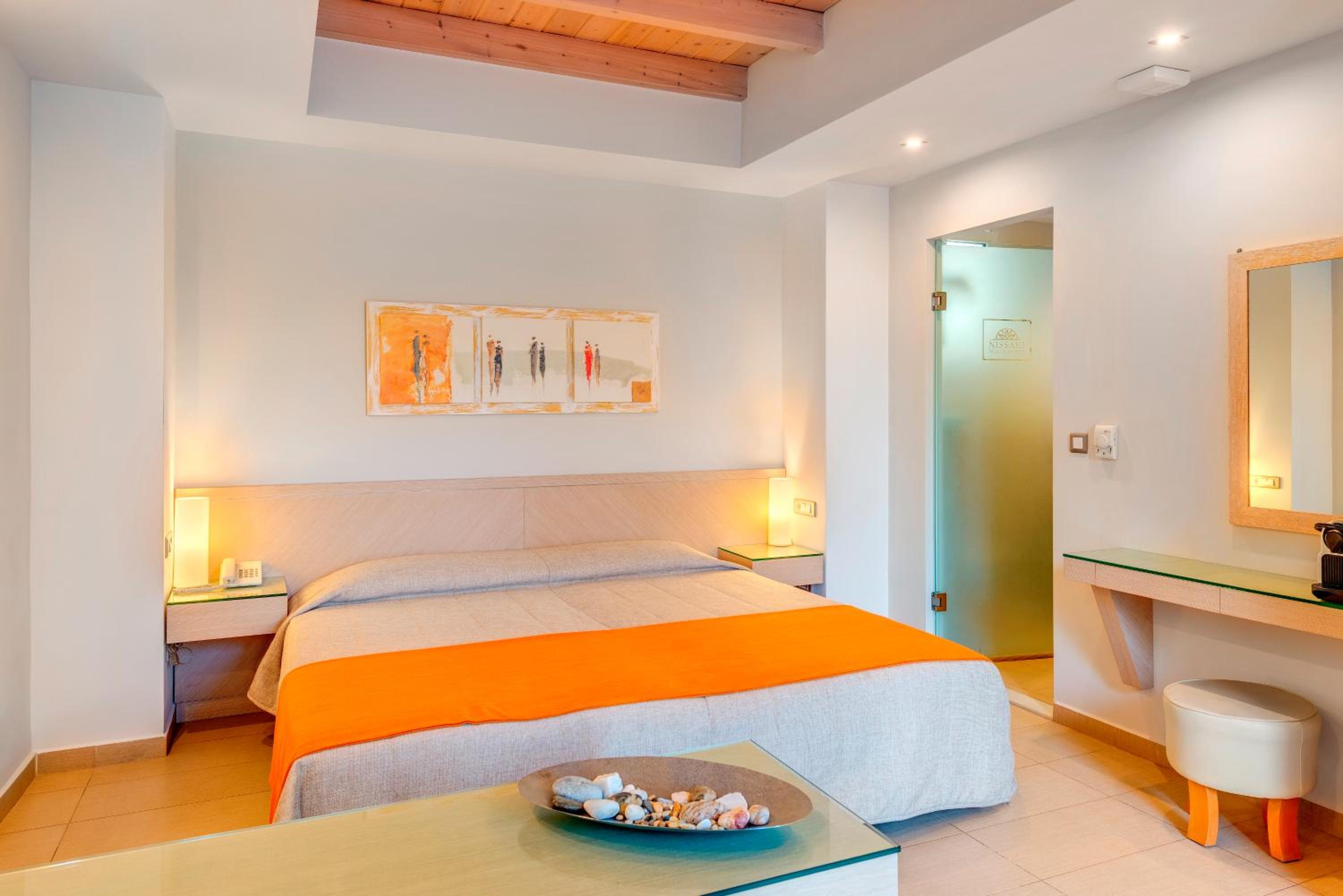 Double or Twin Room photo 3