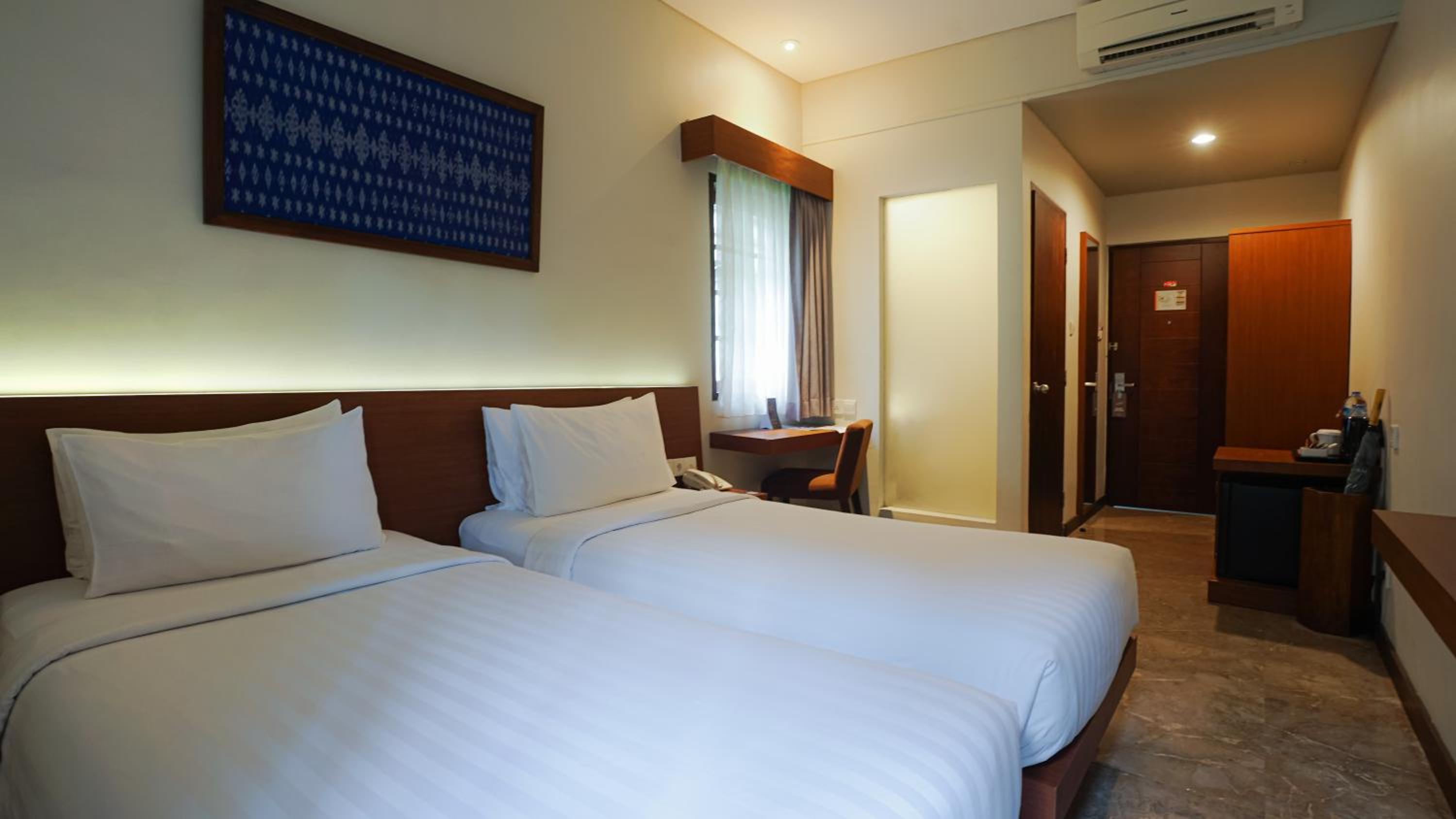 Superior Twin Room - Photo 1