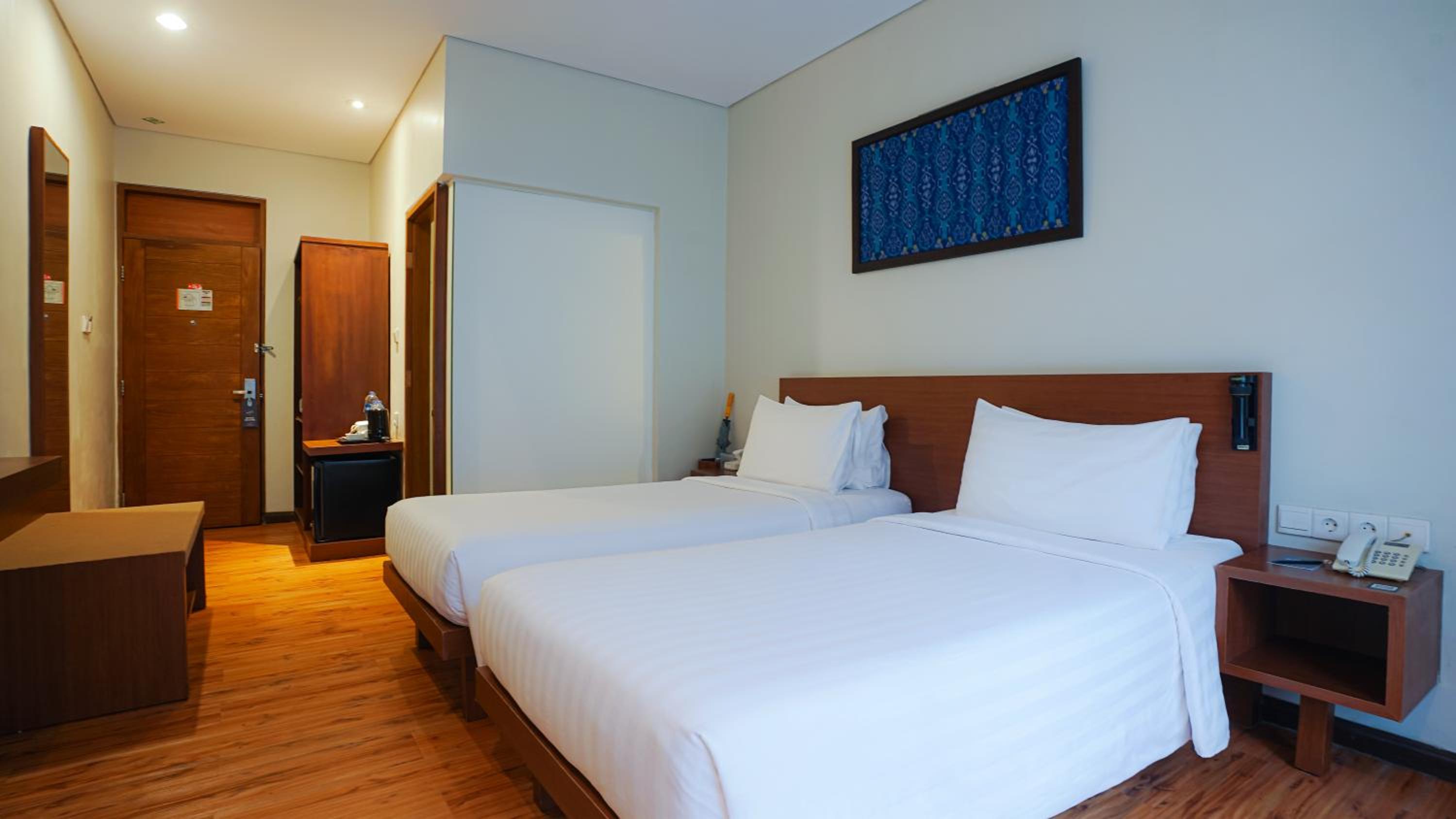 Deluxe Twin Room - Photo 3