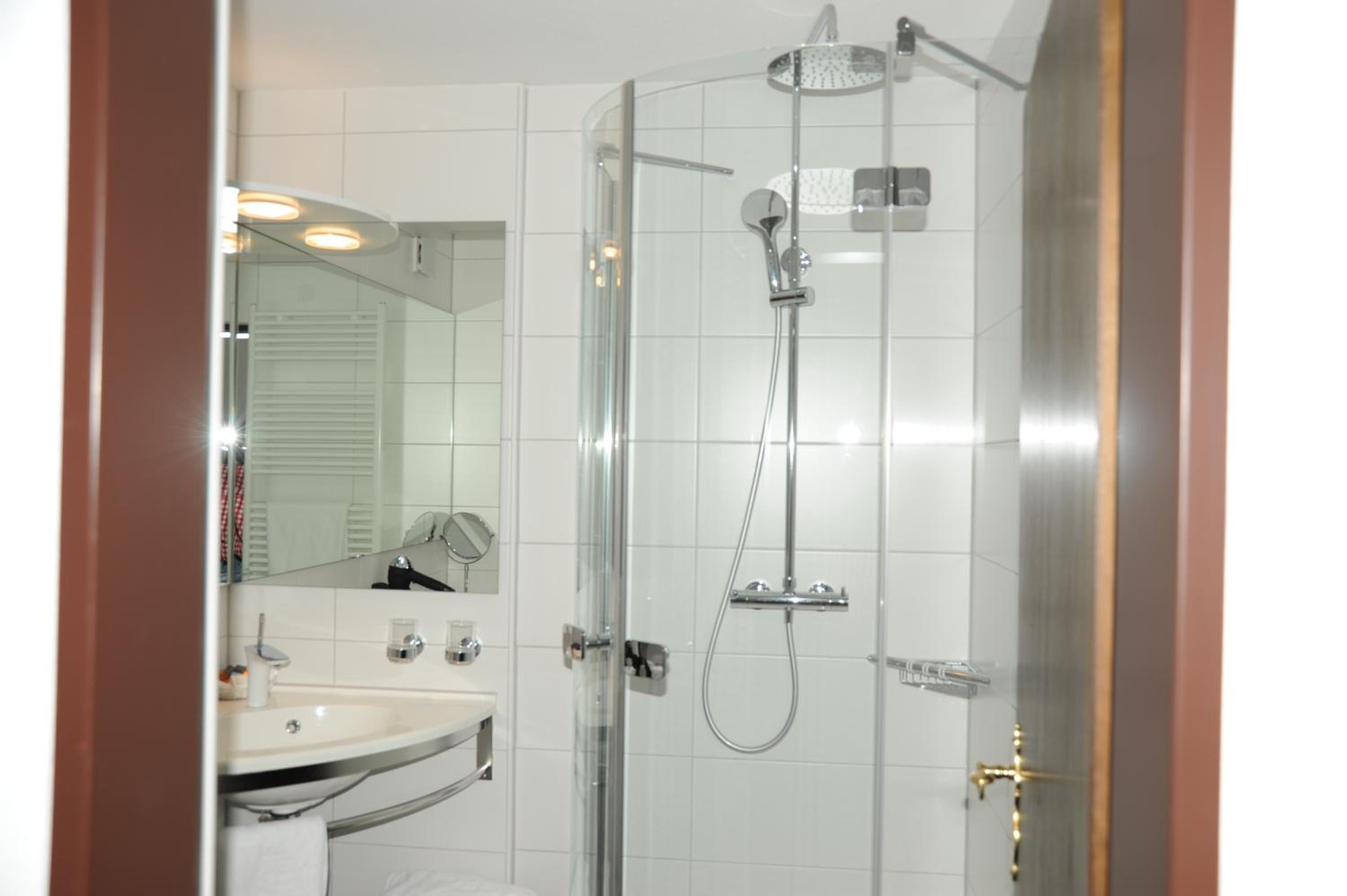 Double or Twin Room photo 3