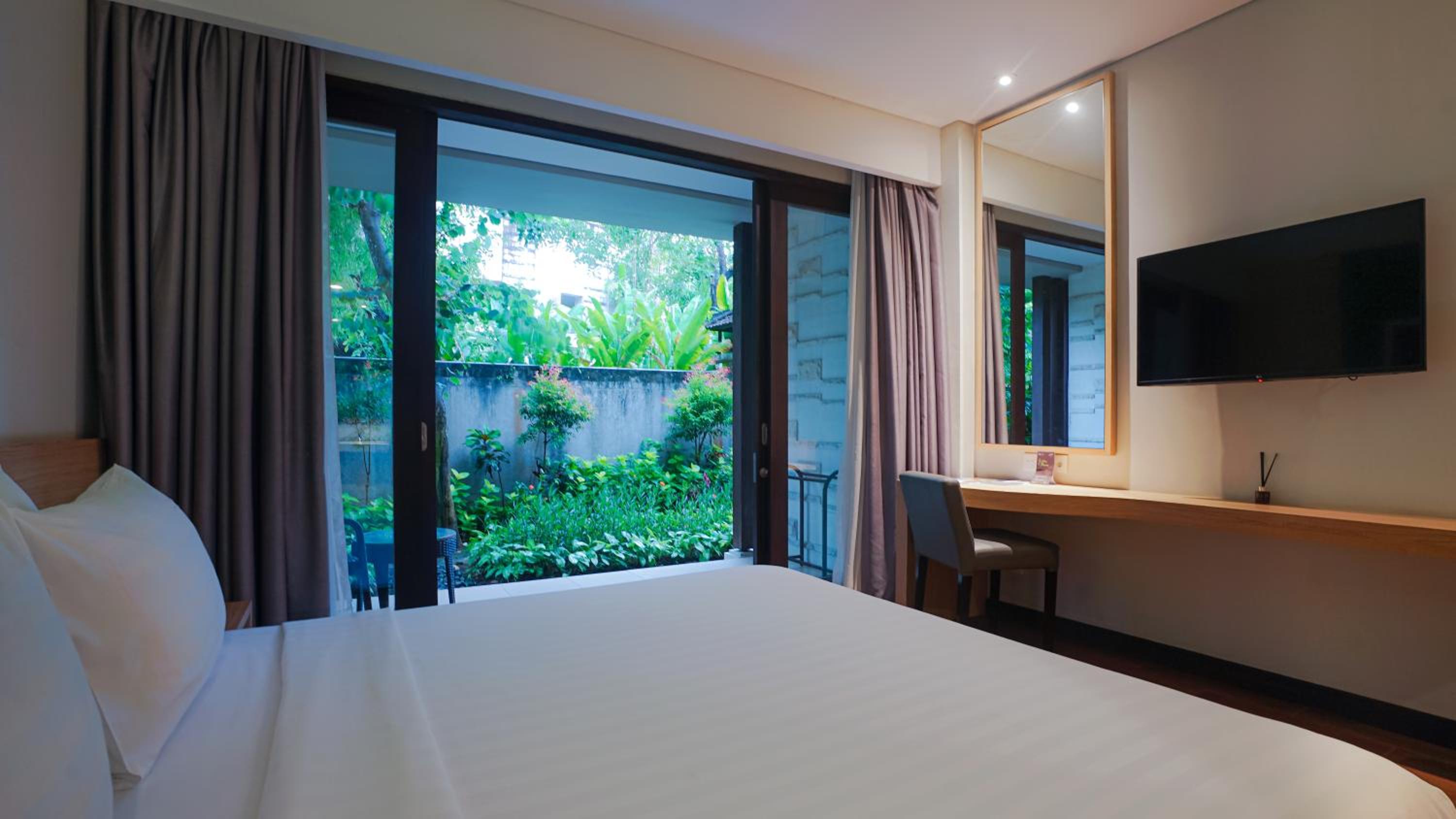 Premier Double Room - Photo 2