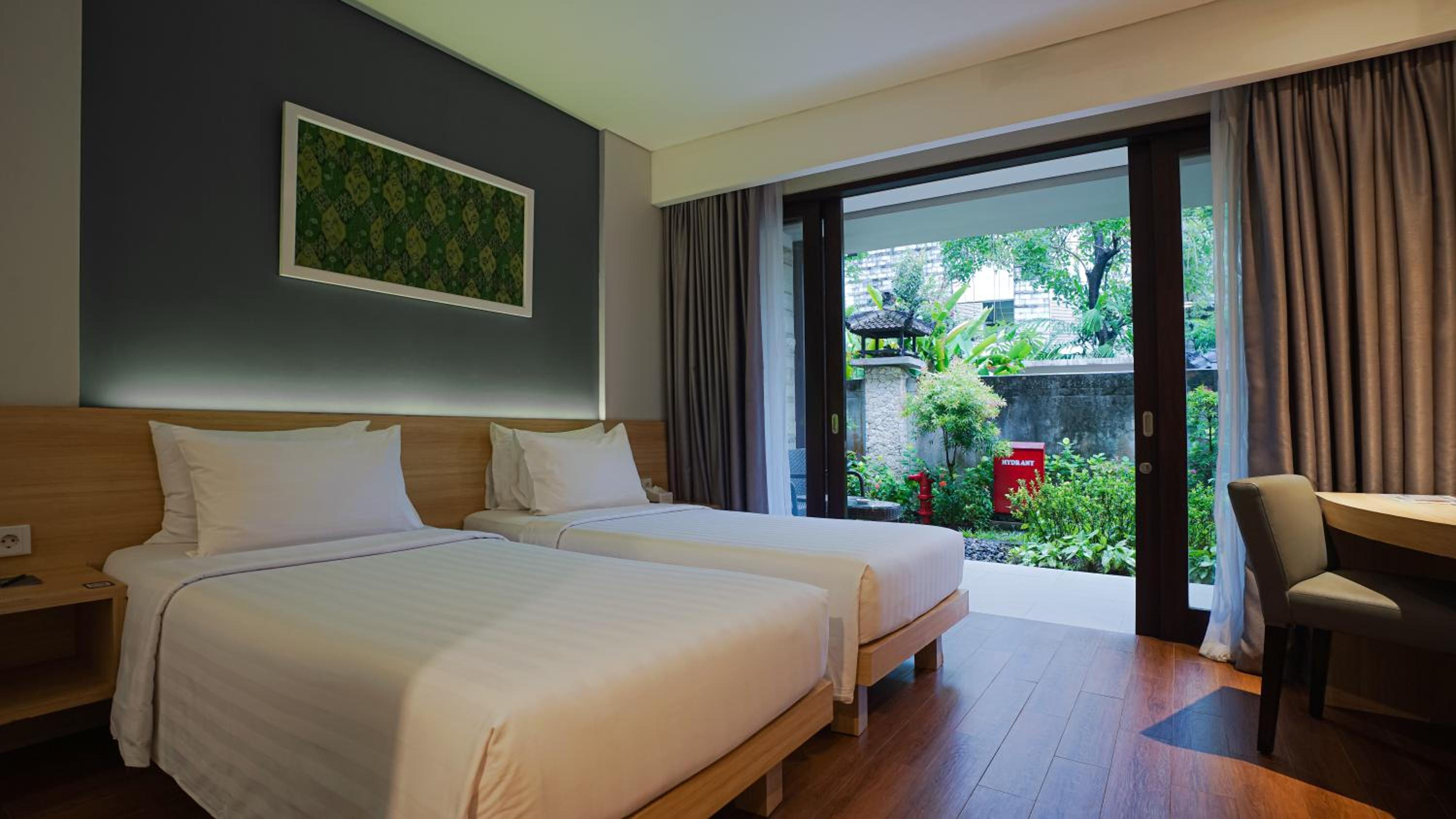 Premier Twin Room - Photo 1
