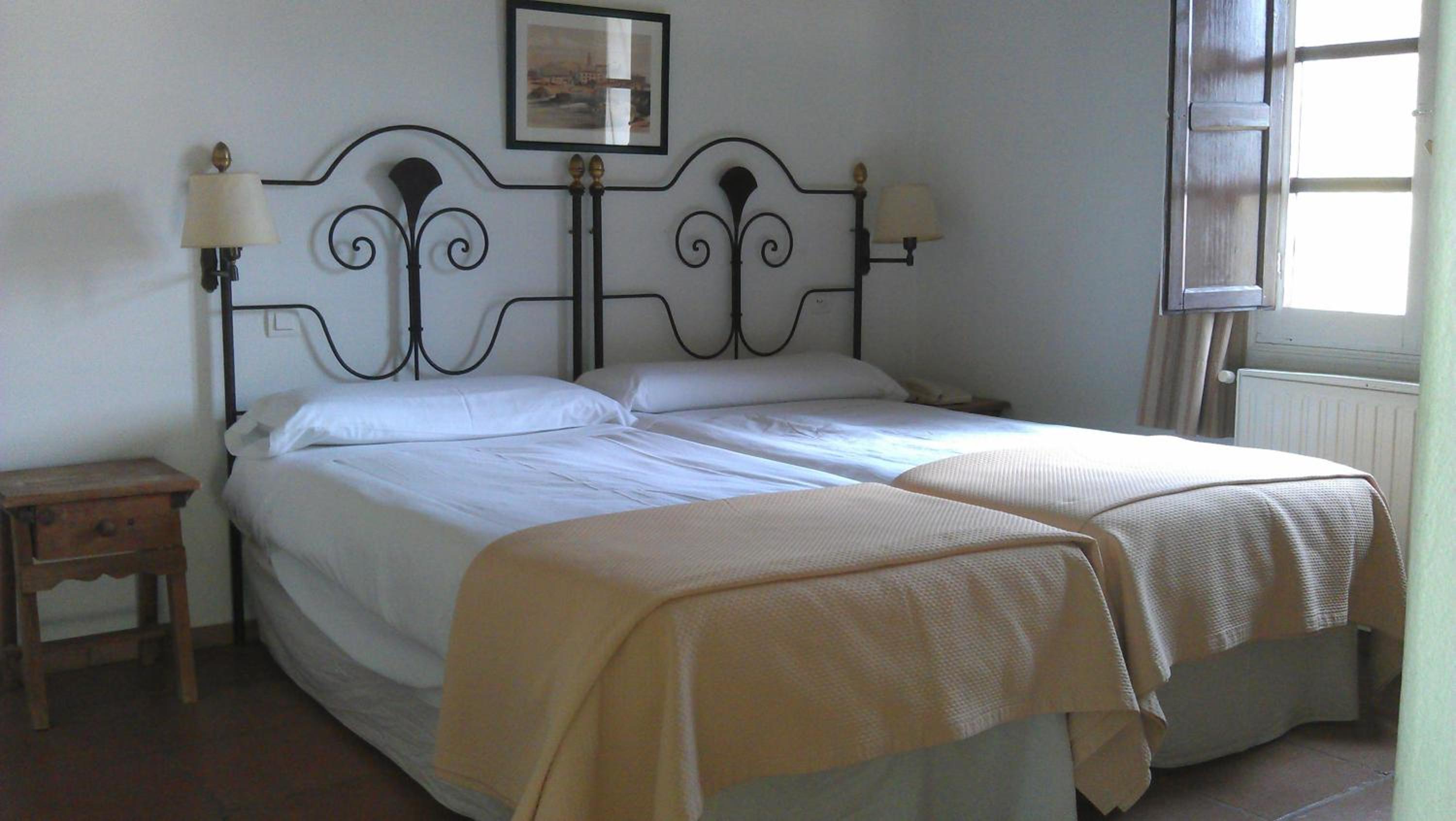 One-Bedroom House - Photo 14