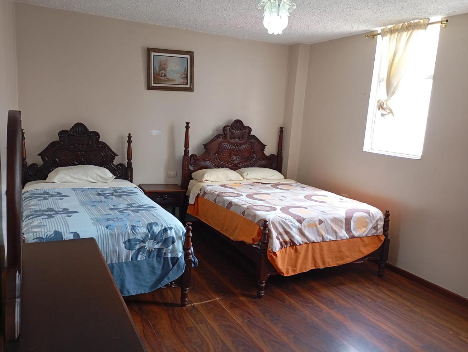 Twin Room with Private Bathroom