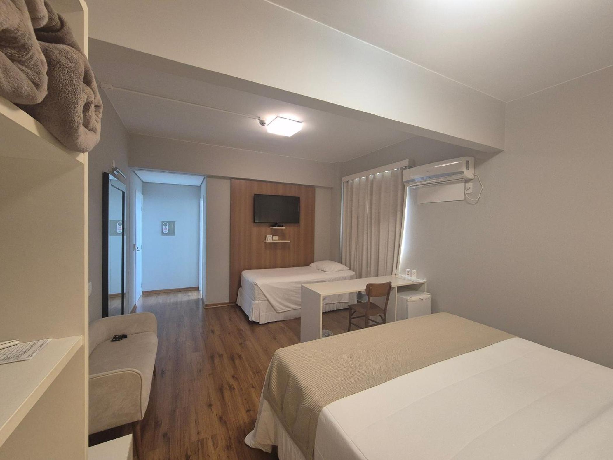 Standard Suite