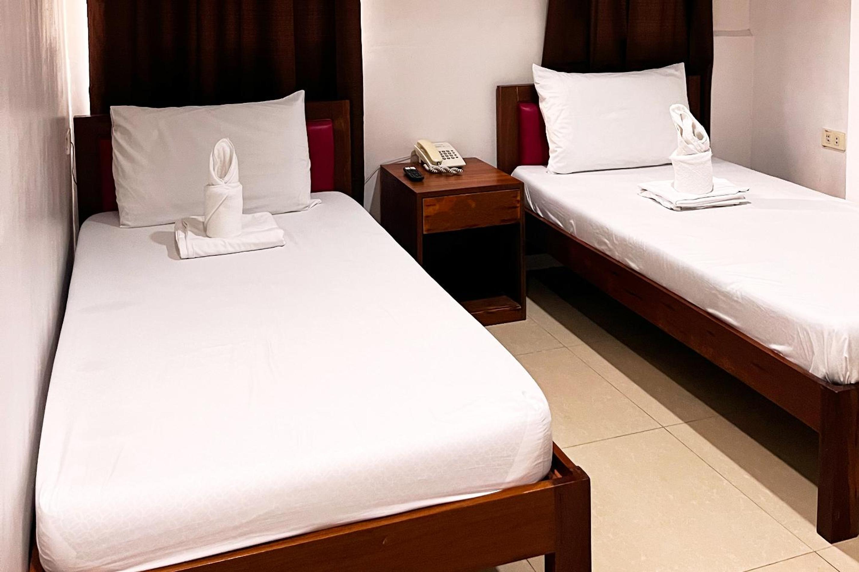 Deluxe Twin Room - Photo 5