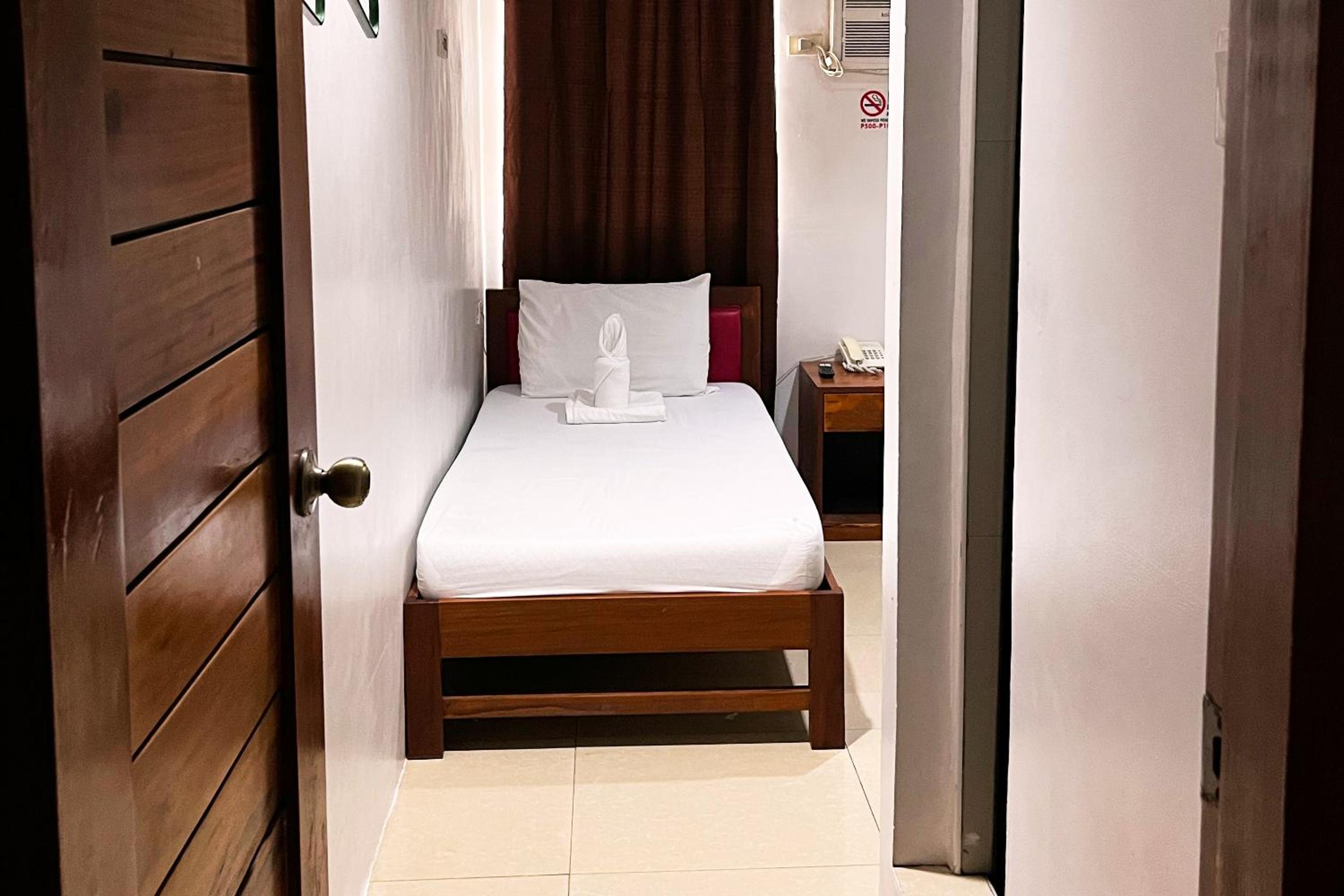 Deluxe Twin Room - Photo 4
