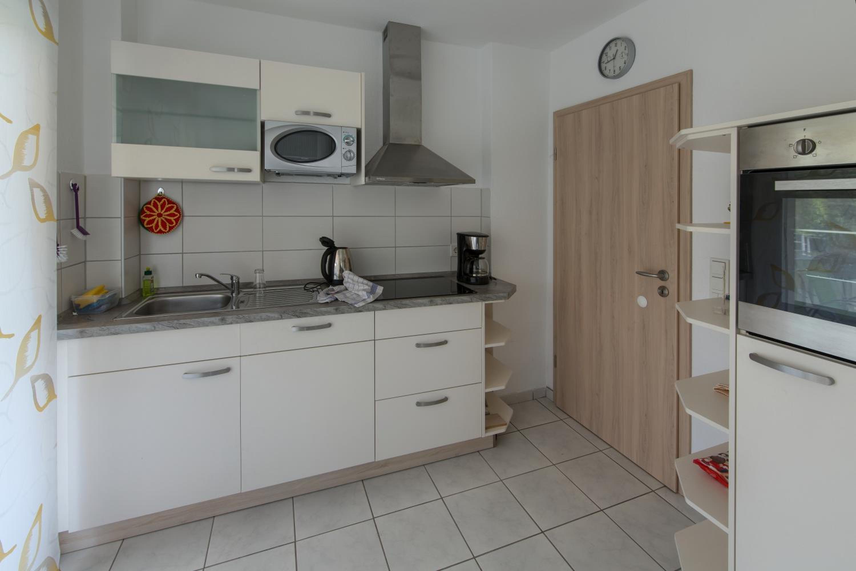 Budget Double Room photo 2