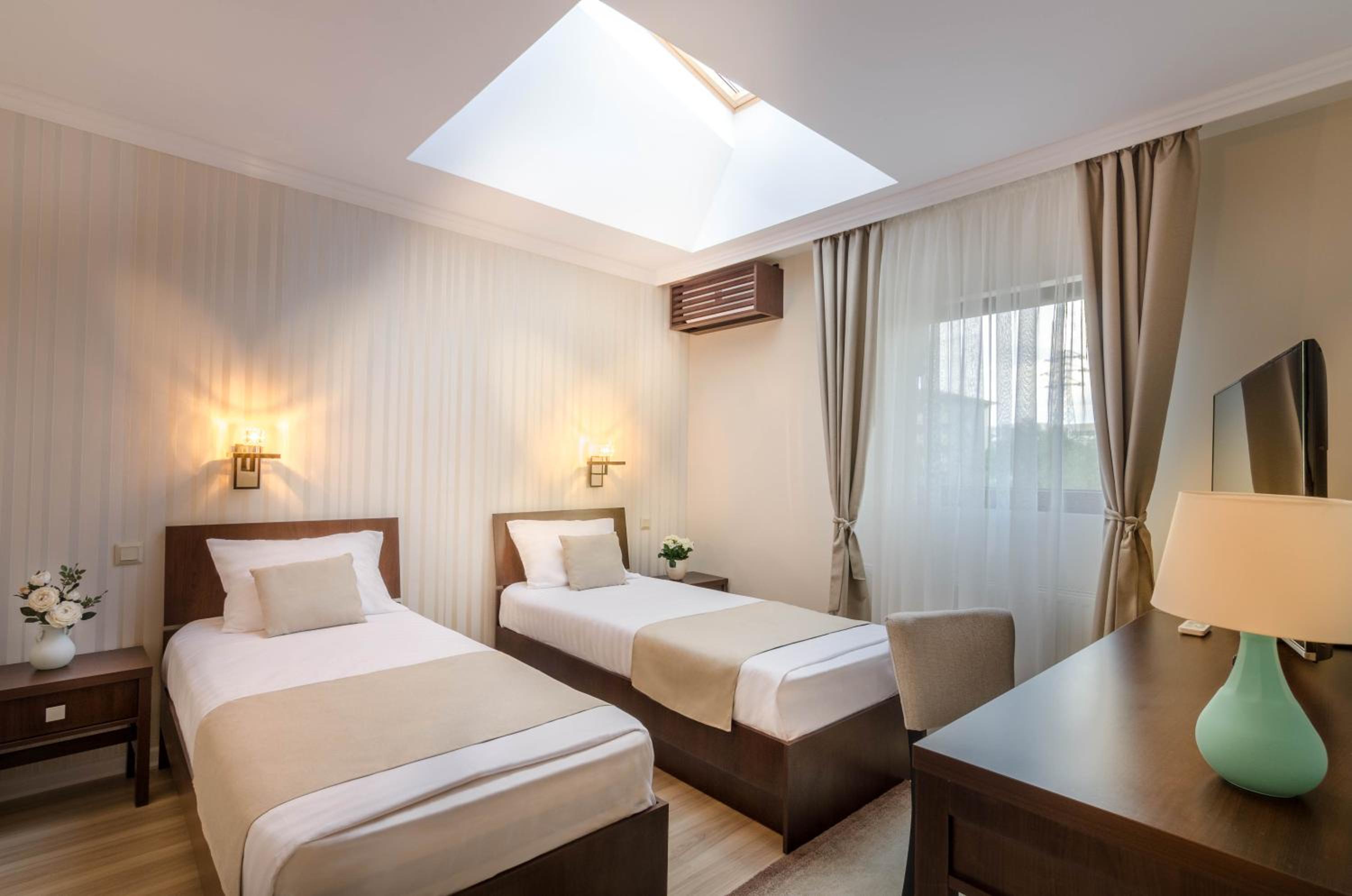 Double or Twin Room - Photo 1
