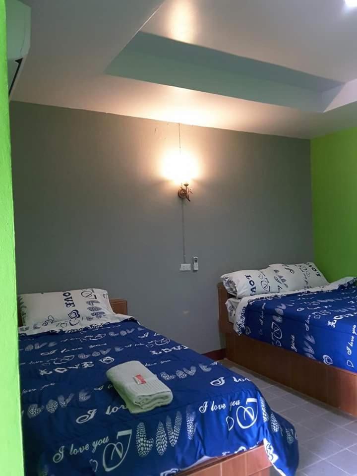 Deluxe Twin Room - Photo 8
