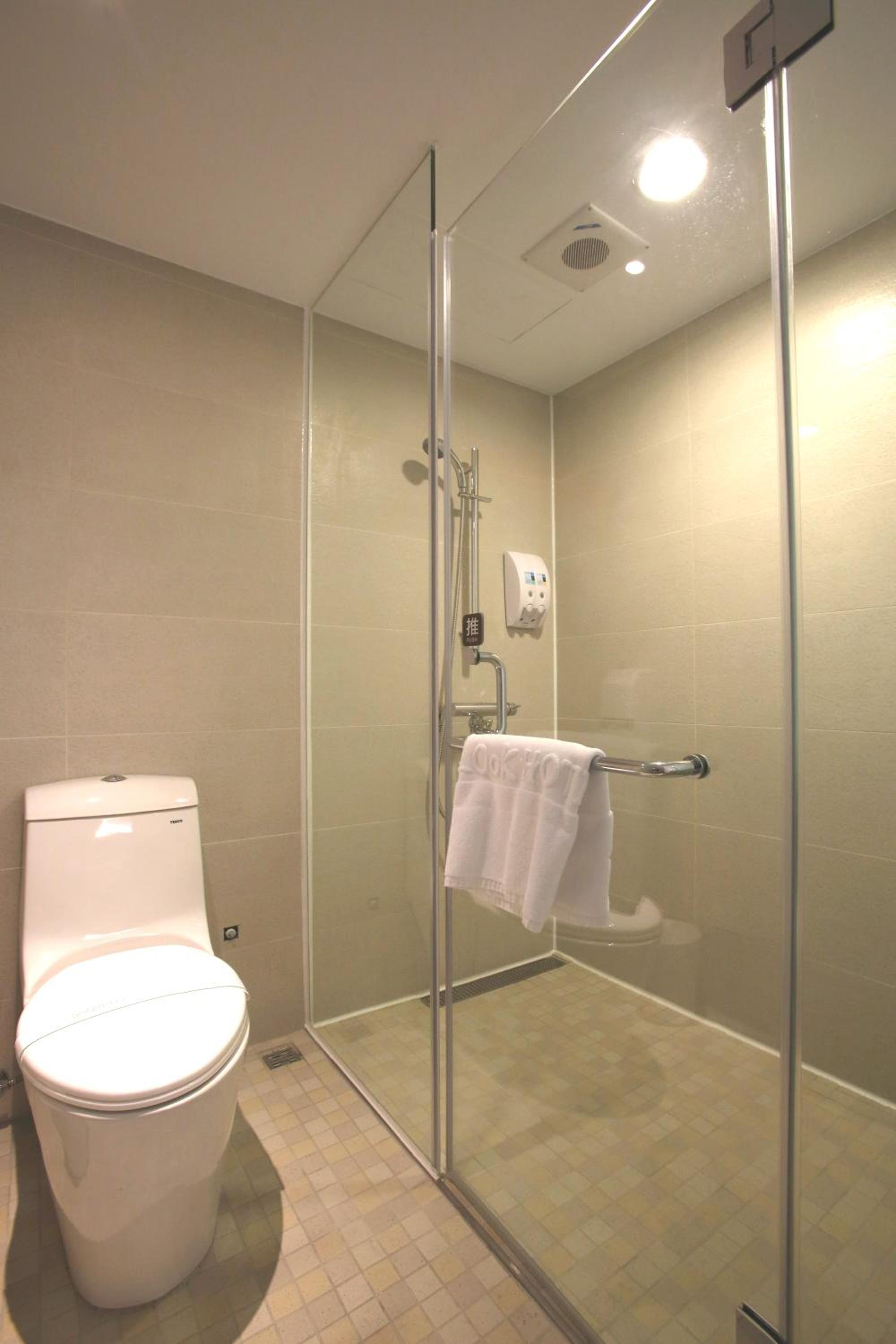 Deluxe Double Room with Shower photo 2
