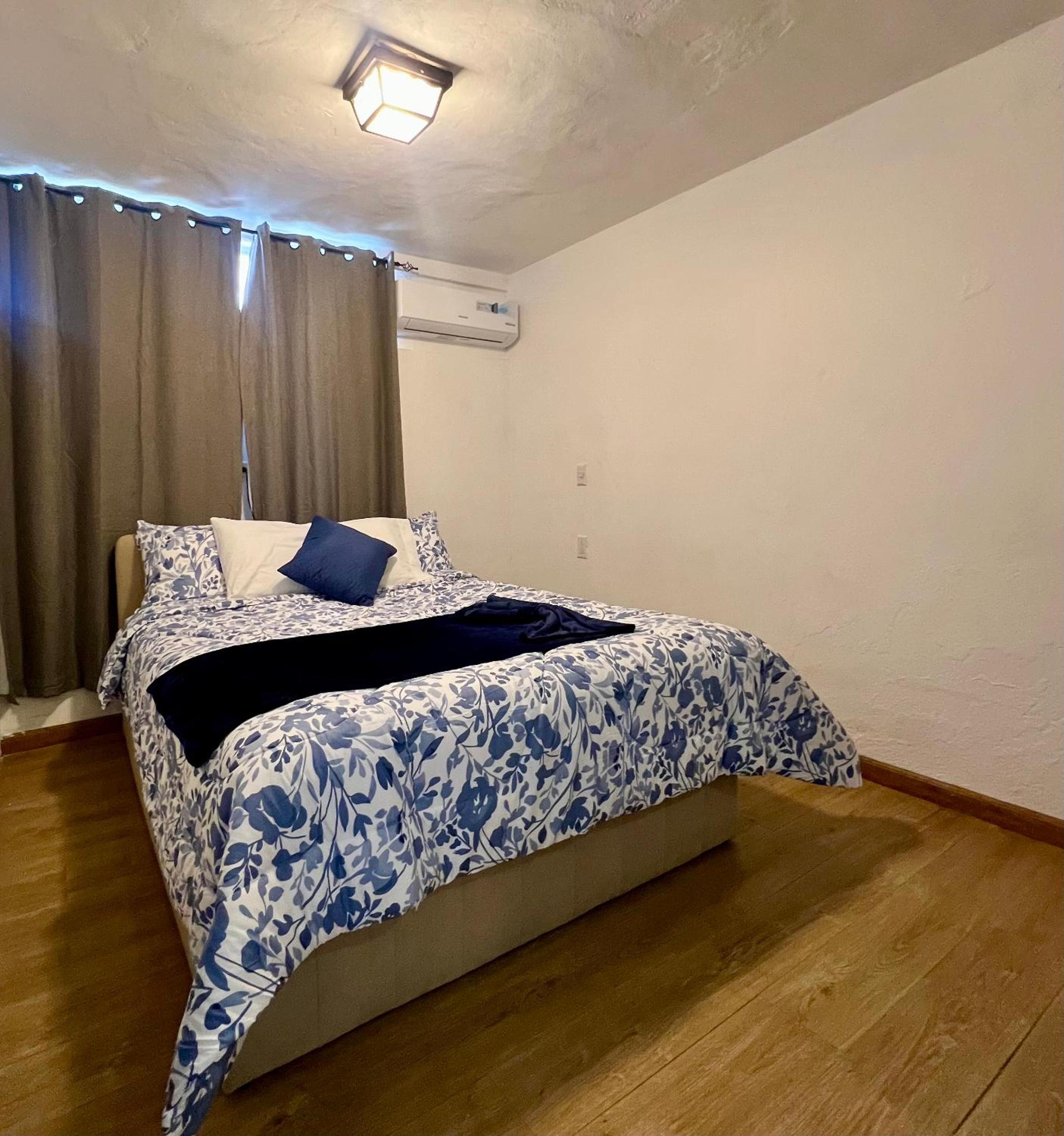One-Bedroom Premium Apartment photo 3