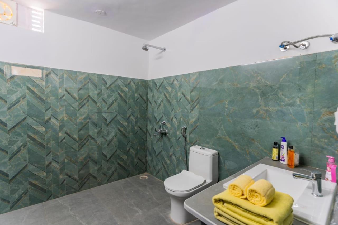 Family Room with Terrace - Photo 2