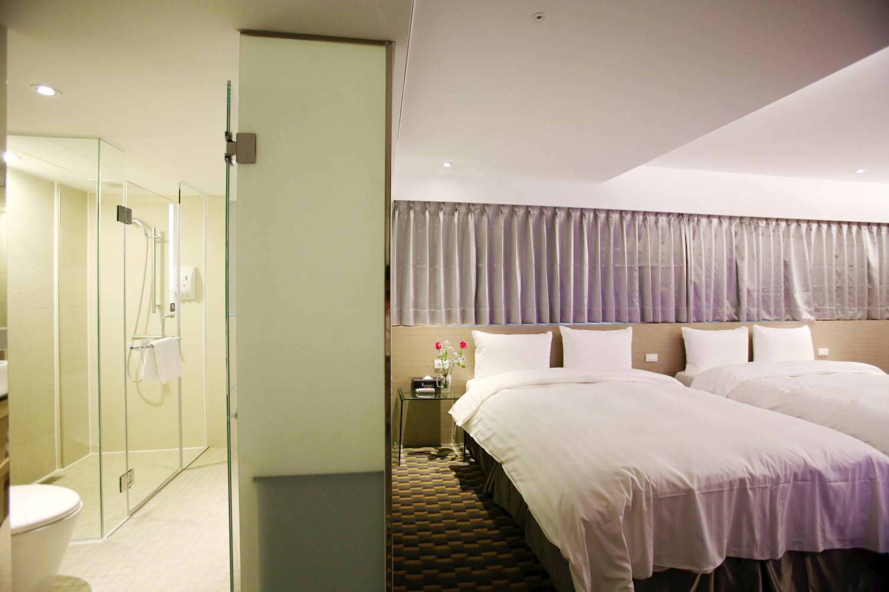 Luxury Quadruple Room photo 3