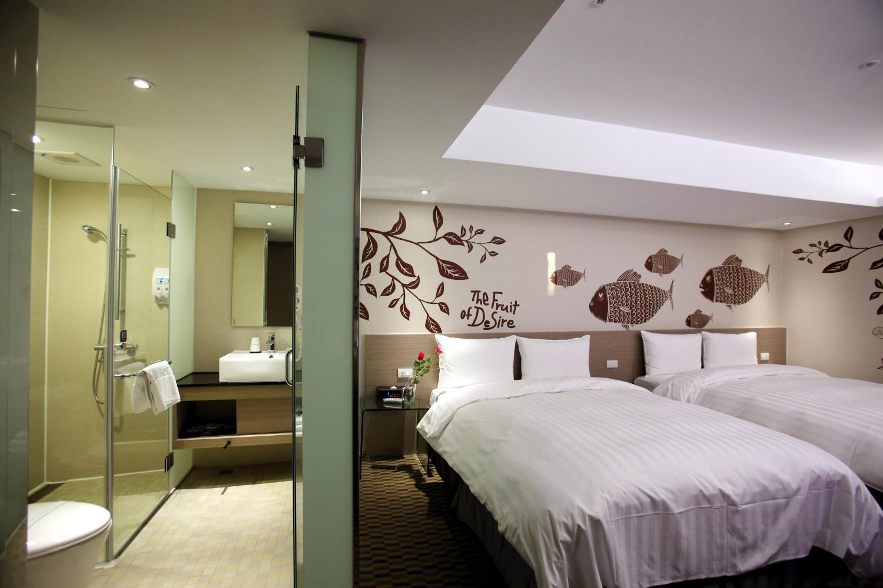 Quadruple Room with Shower photo 3