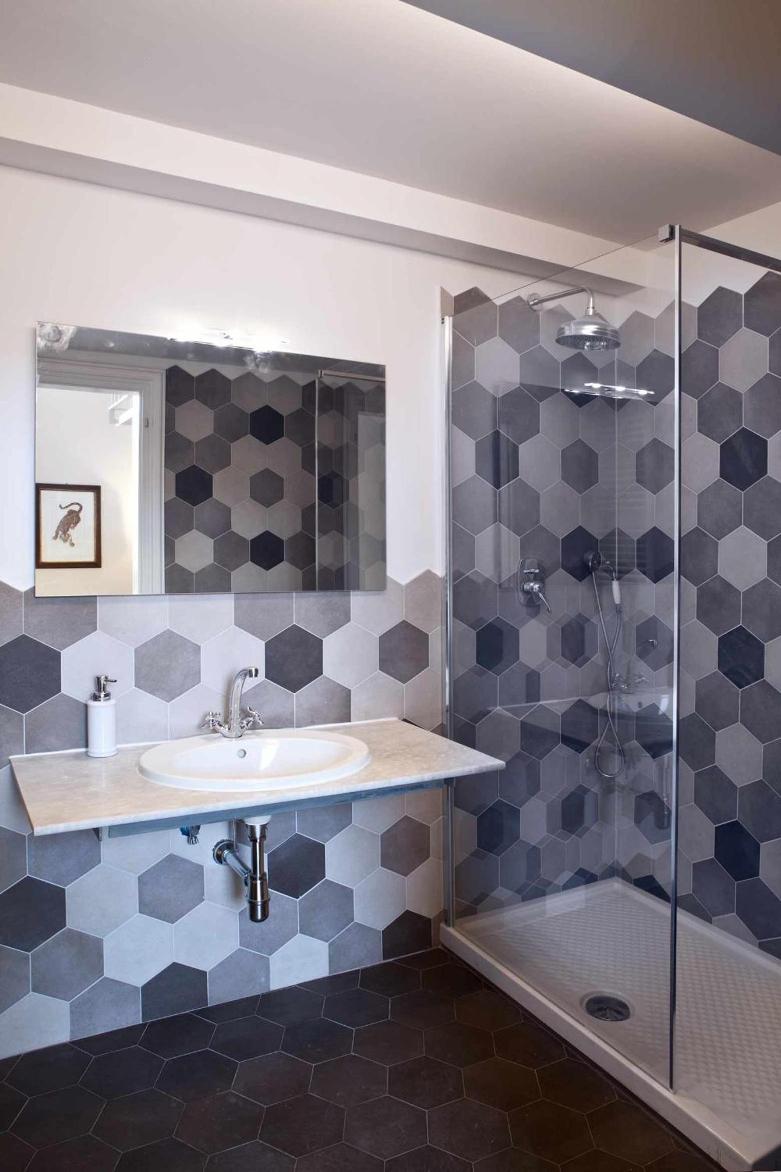 Triple Room with Private Bathroom photo 2