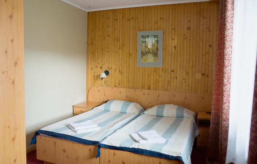 Standard Twin Room photo 2