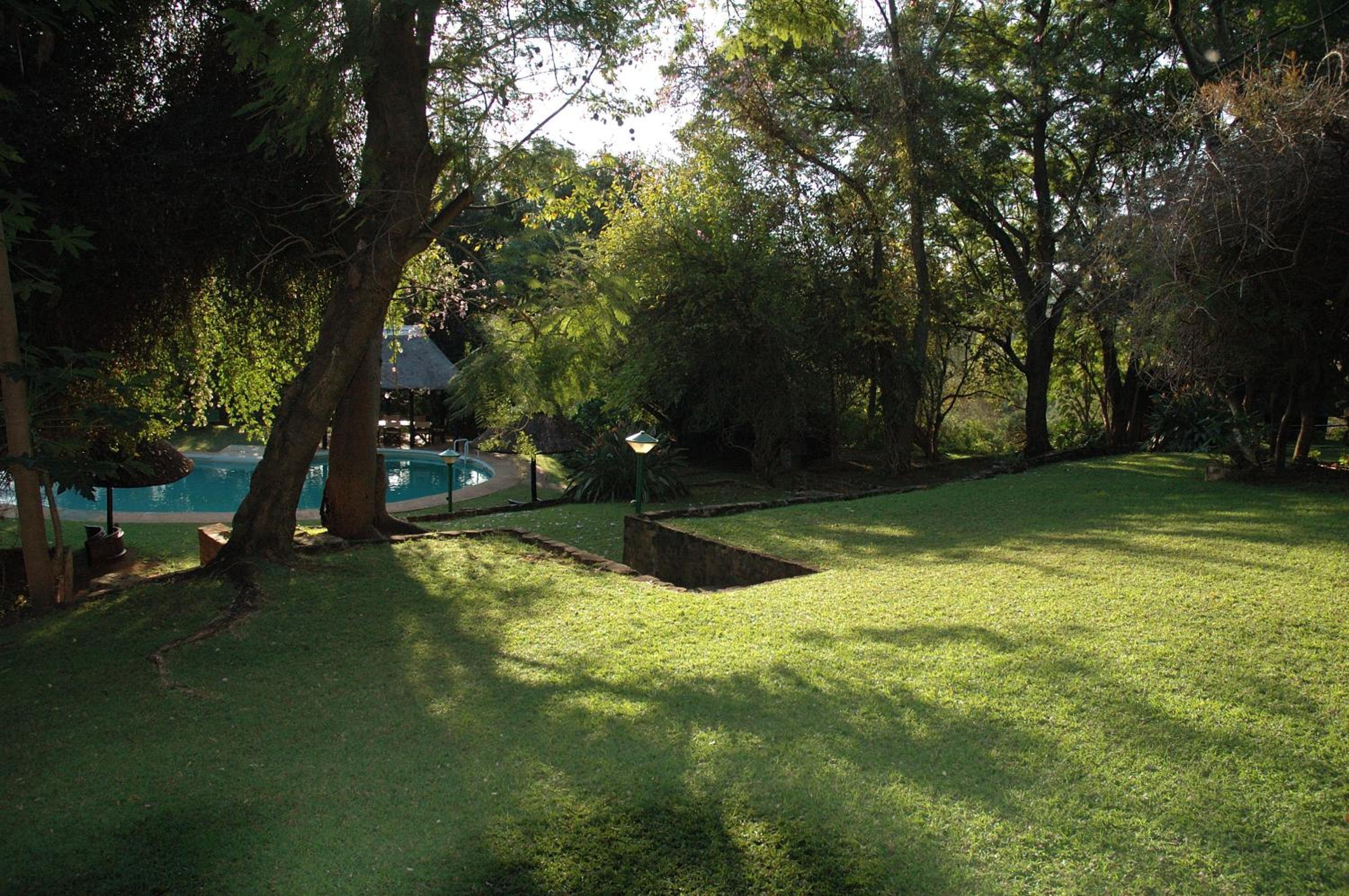 Triple Room with Garden View - Photo 4