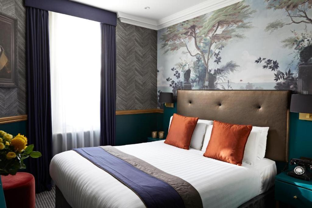 Deluxe Double Room with Extra Bed photo 3
