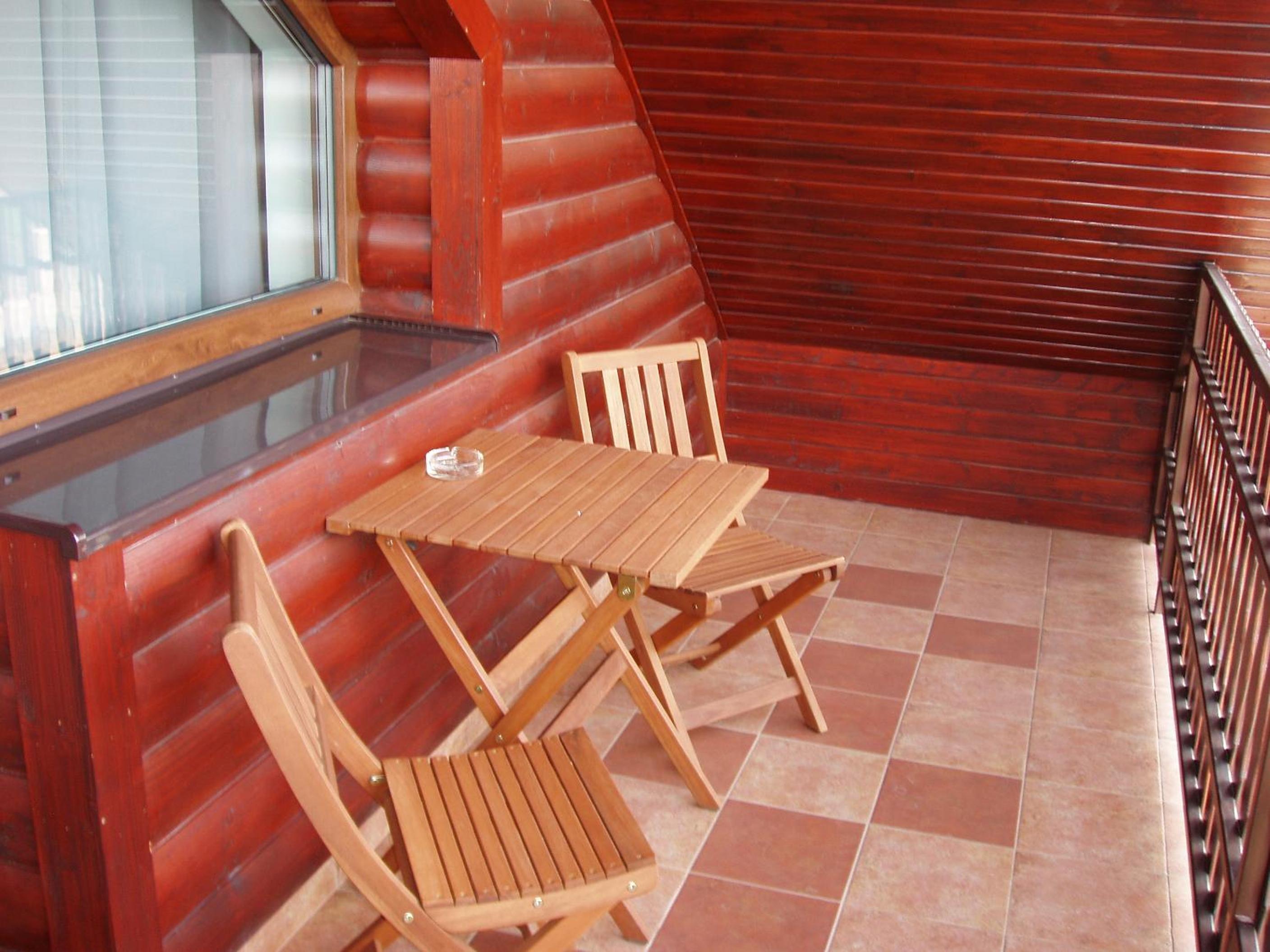 Basic Double Room - Photo 17