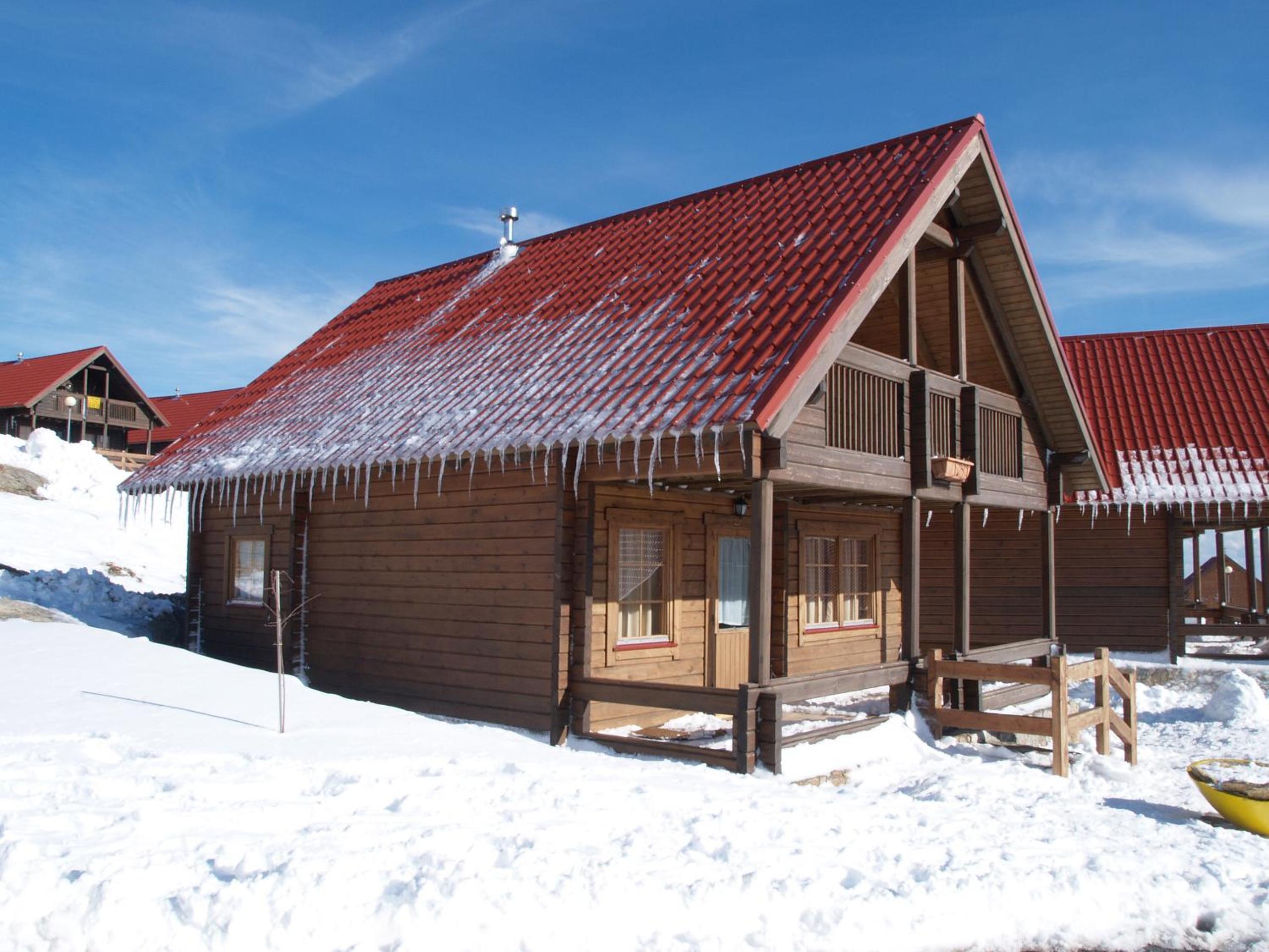 Three-Bedroom Chalet photo 2