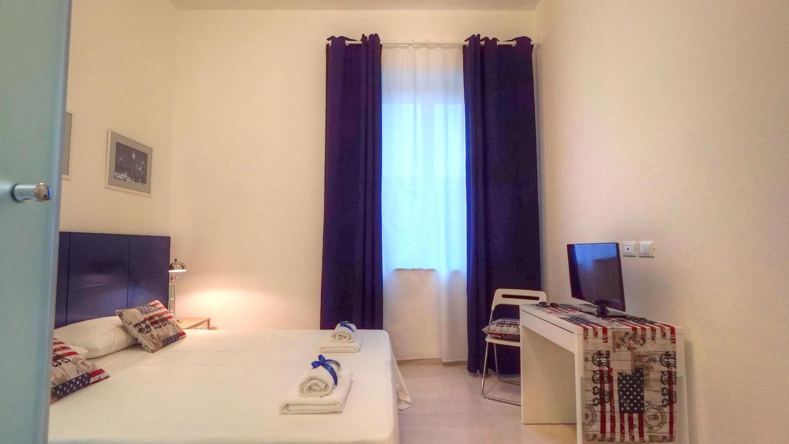 Deluxe Double or Twin Room photo 1