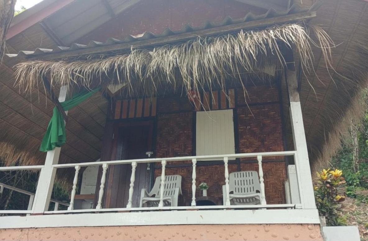 Double or Twin Room with Sea View photo 1