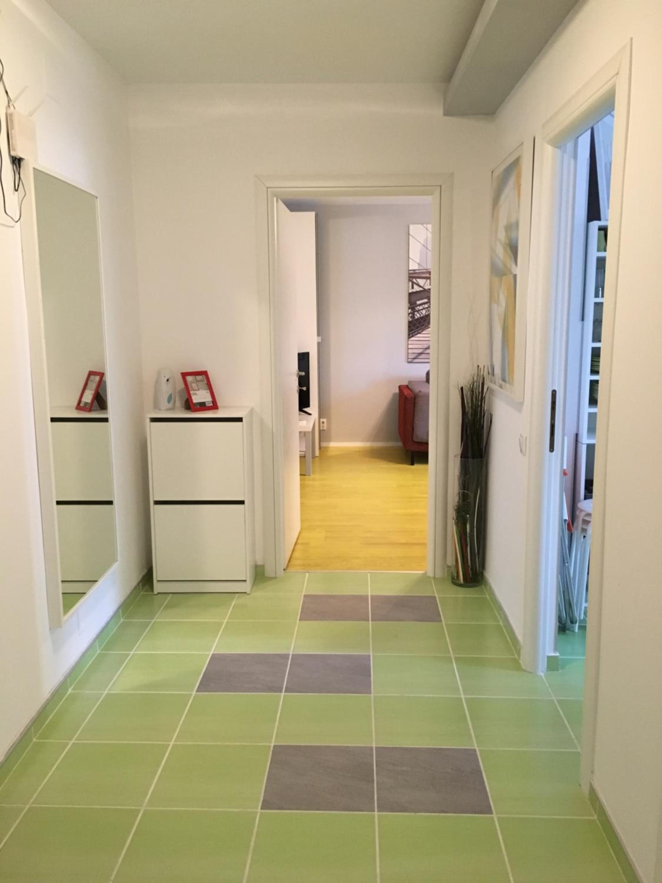 Two-Bedroom Apartment - Photo 5