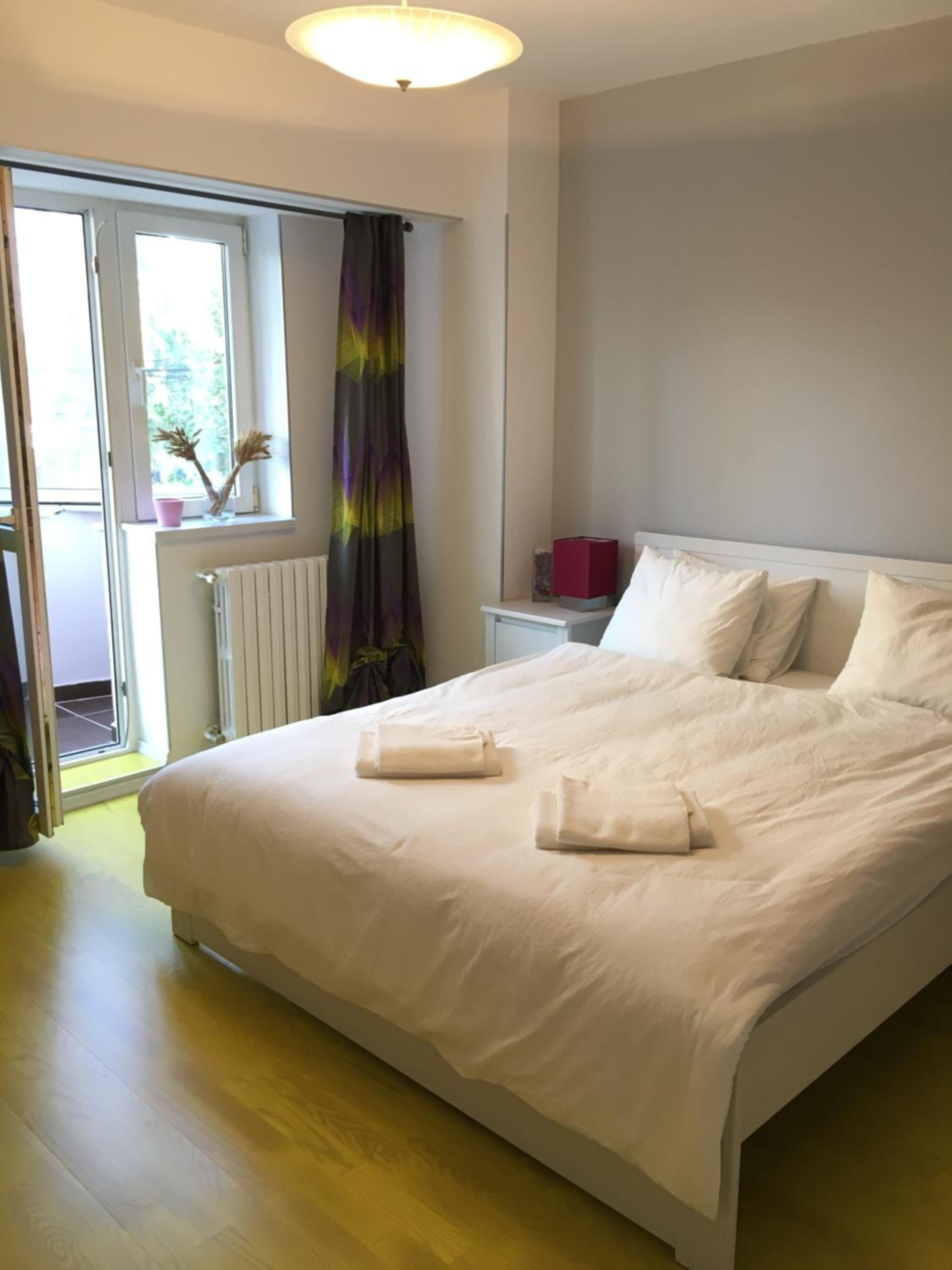 Two-Bedroom Apartment - Photo 16