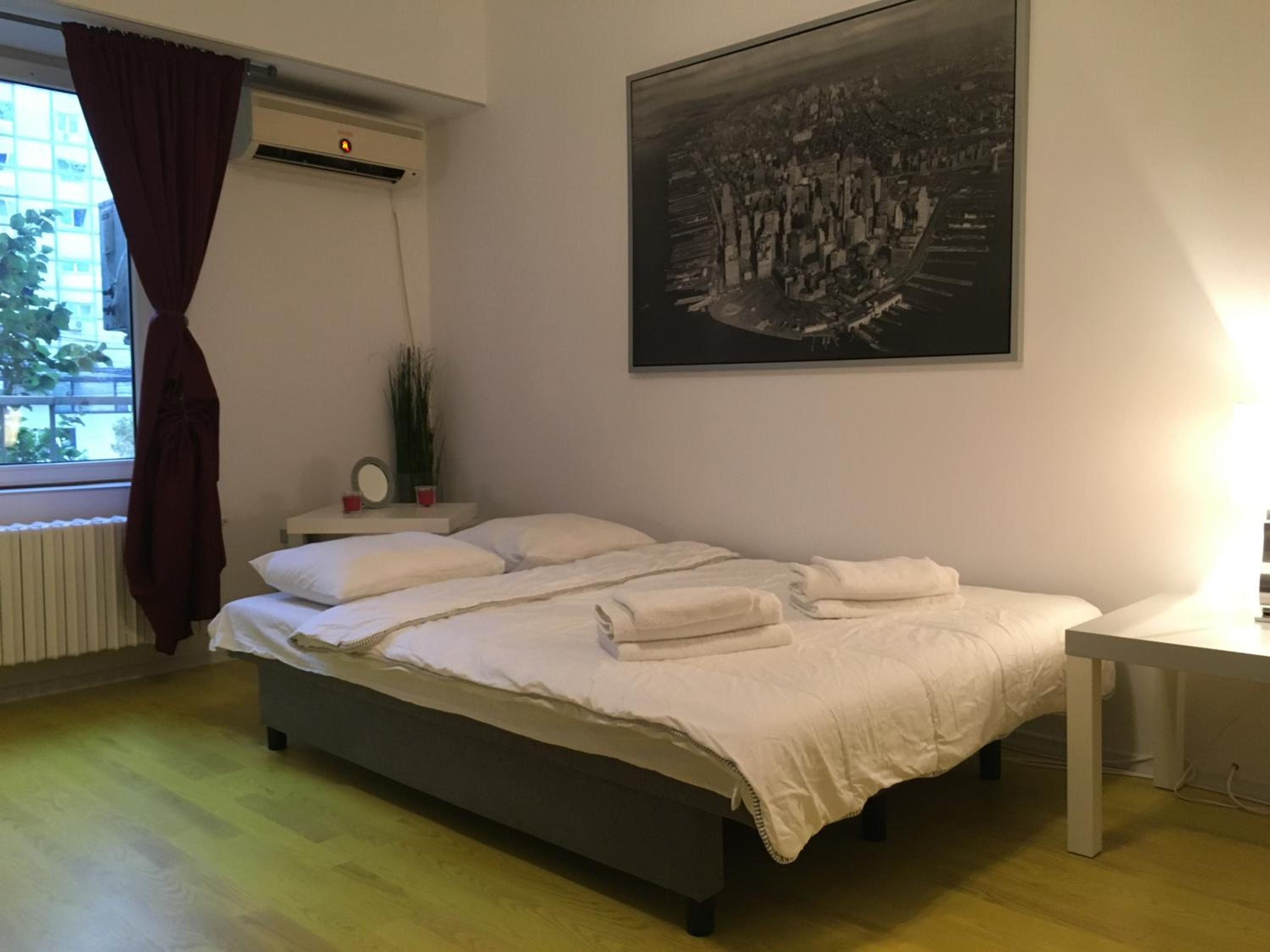 Two-Bedroom Apartment - Photo 18