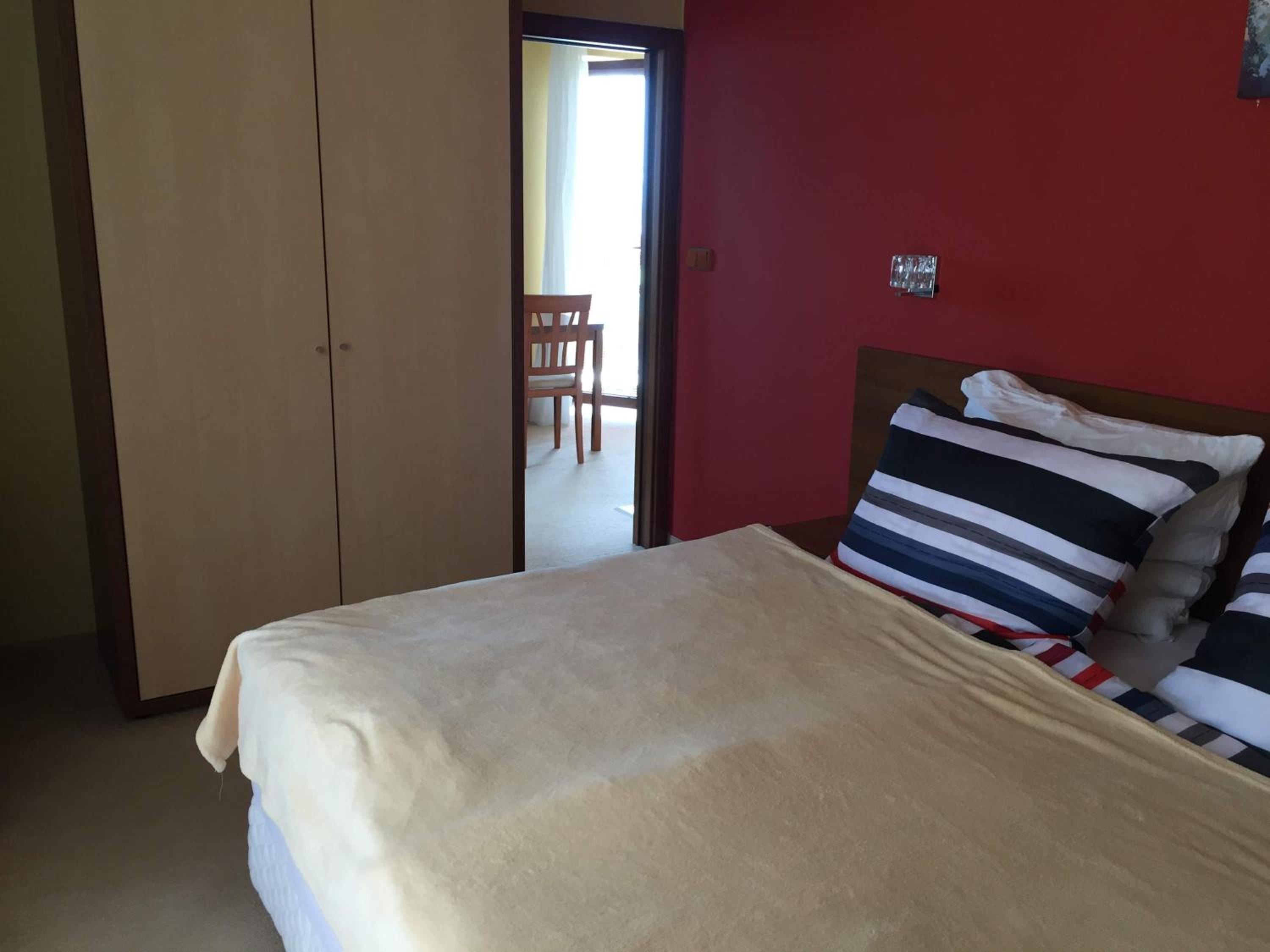 Apartment - Photo 10
