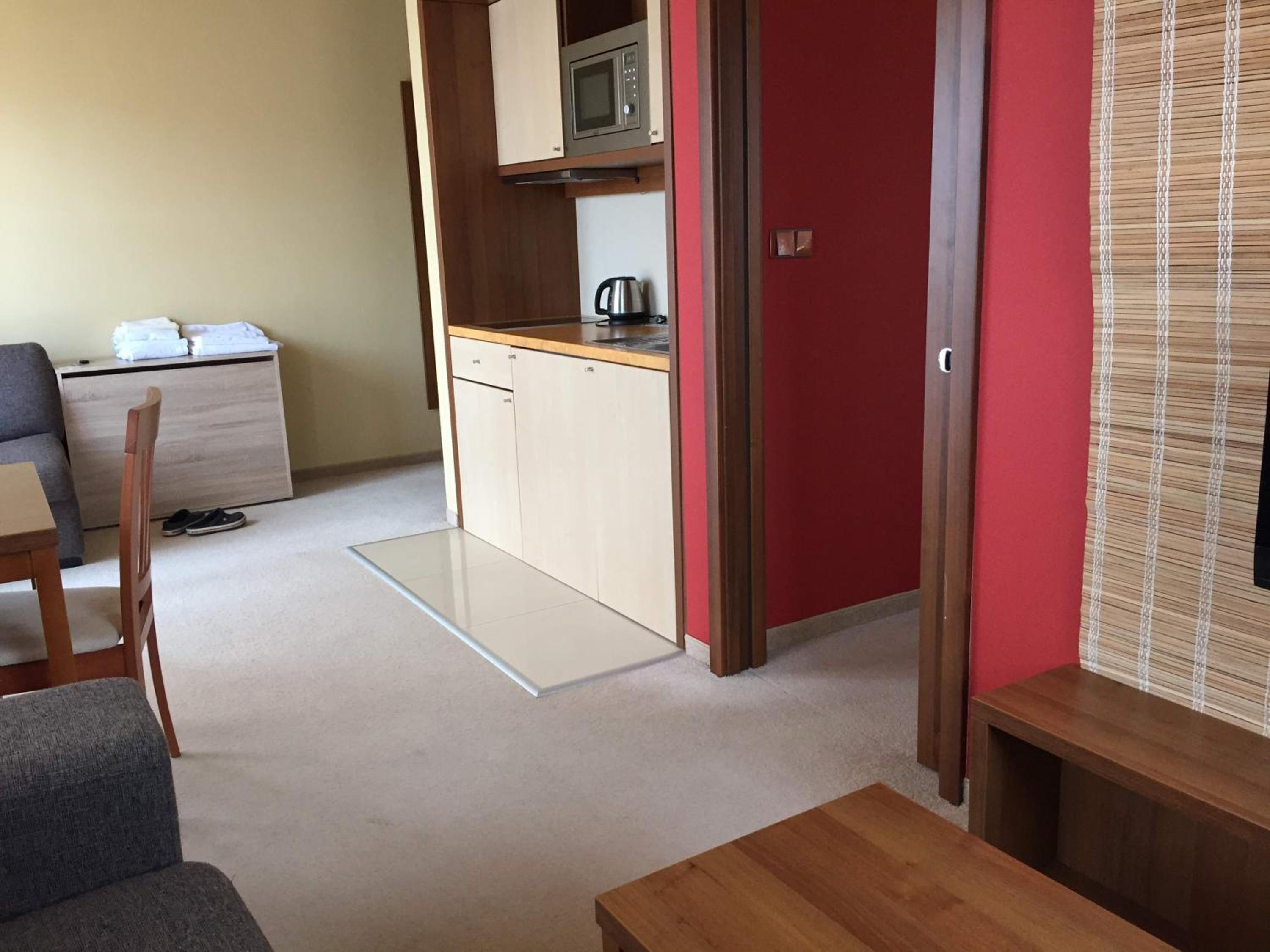 Apartment - Photo 11