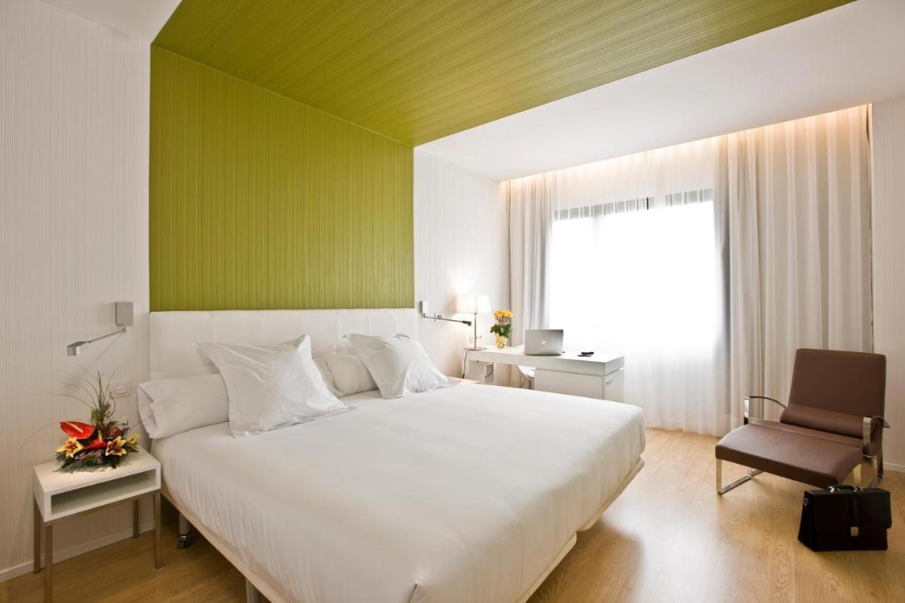 Deluxe Double or Twin Room photo 3