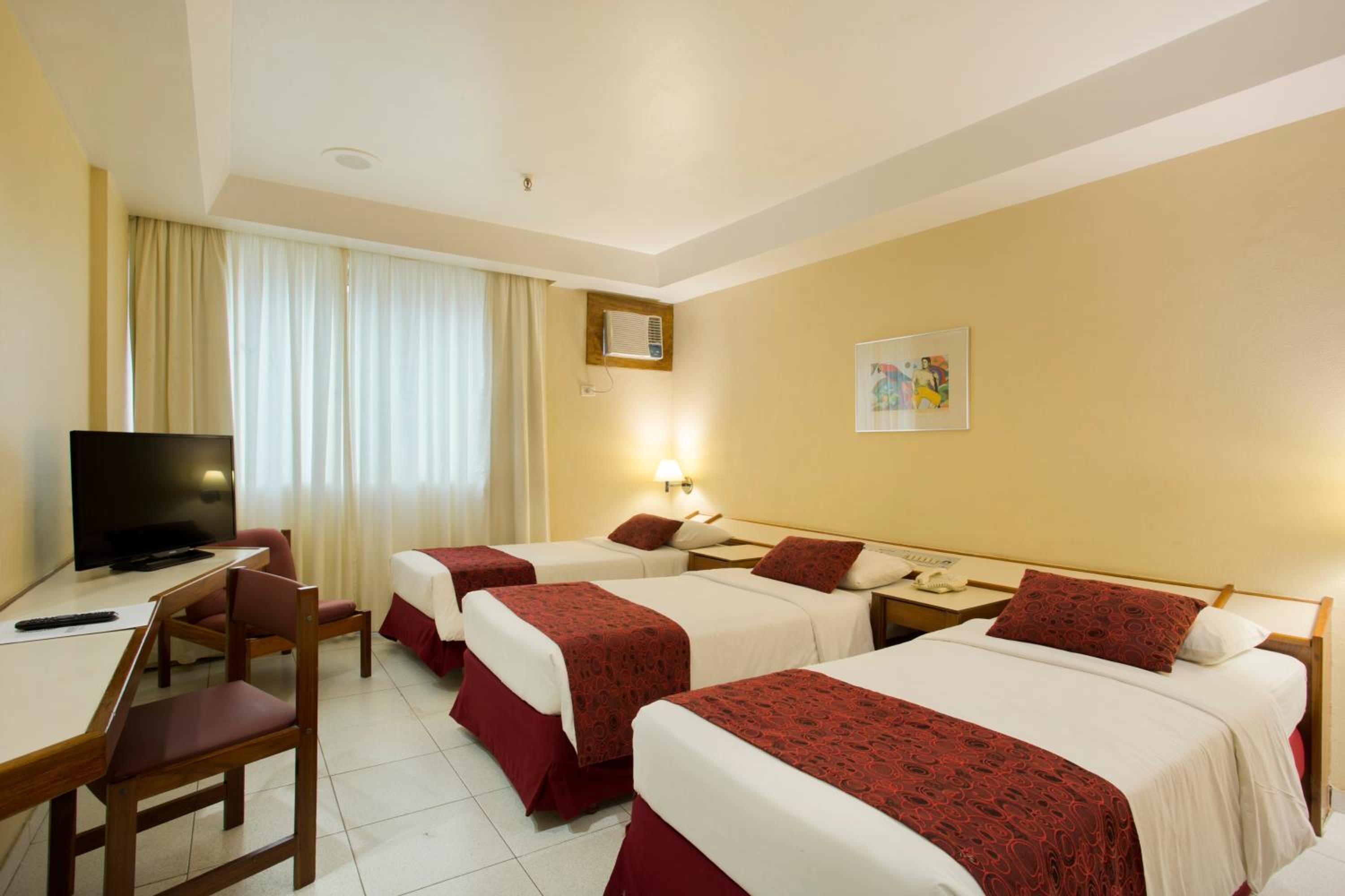 Standard Triple Room - Photo 2