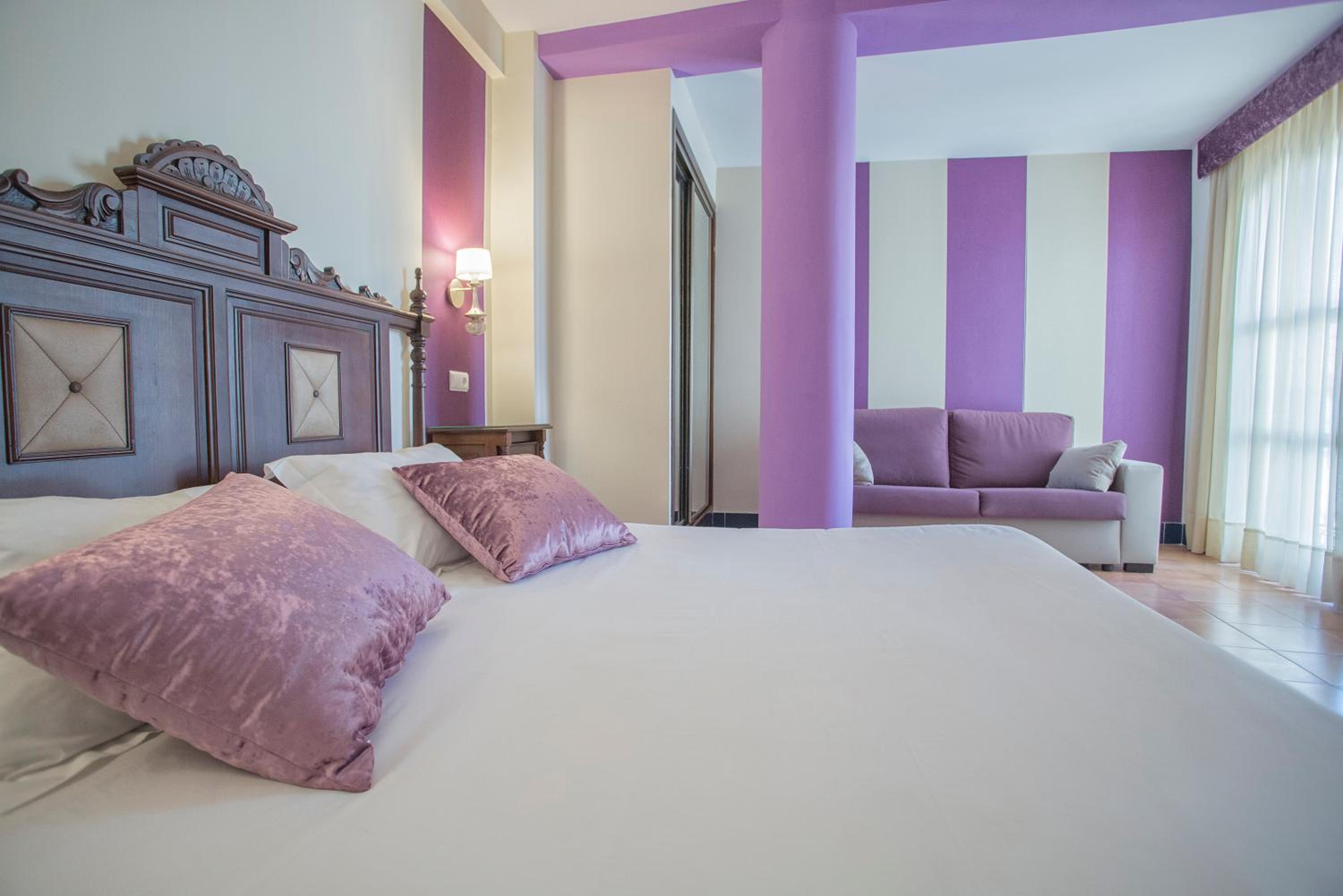 Habitación Doble con Cama Extra (3 Adultos)