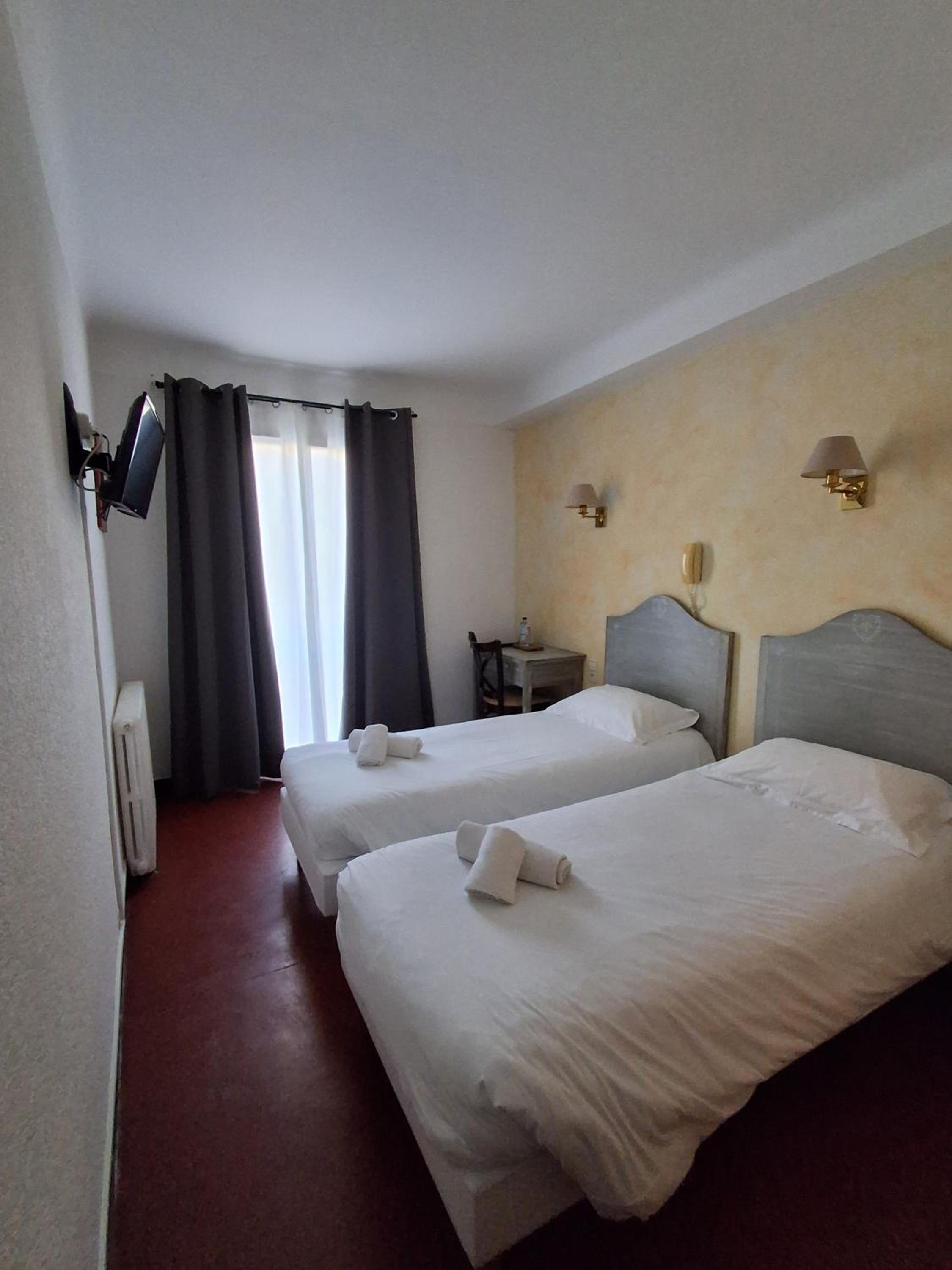 Twin Room photo 2