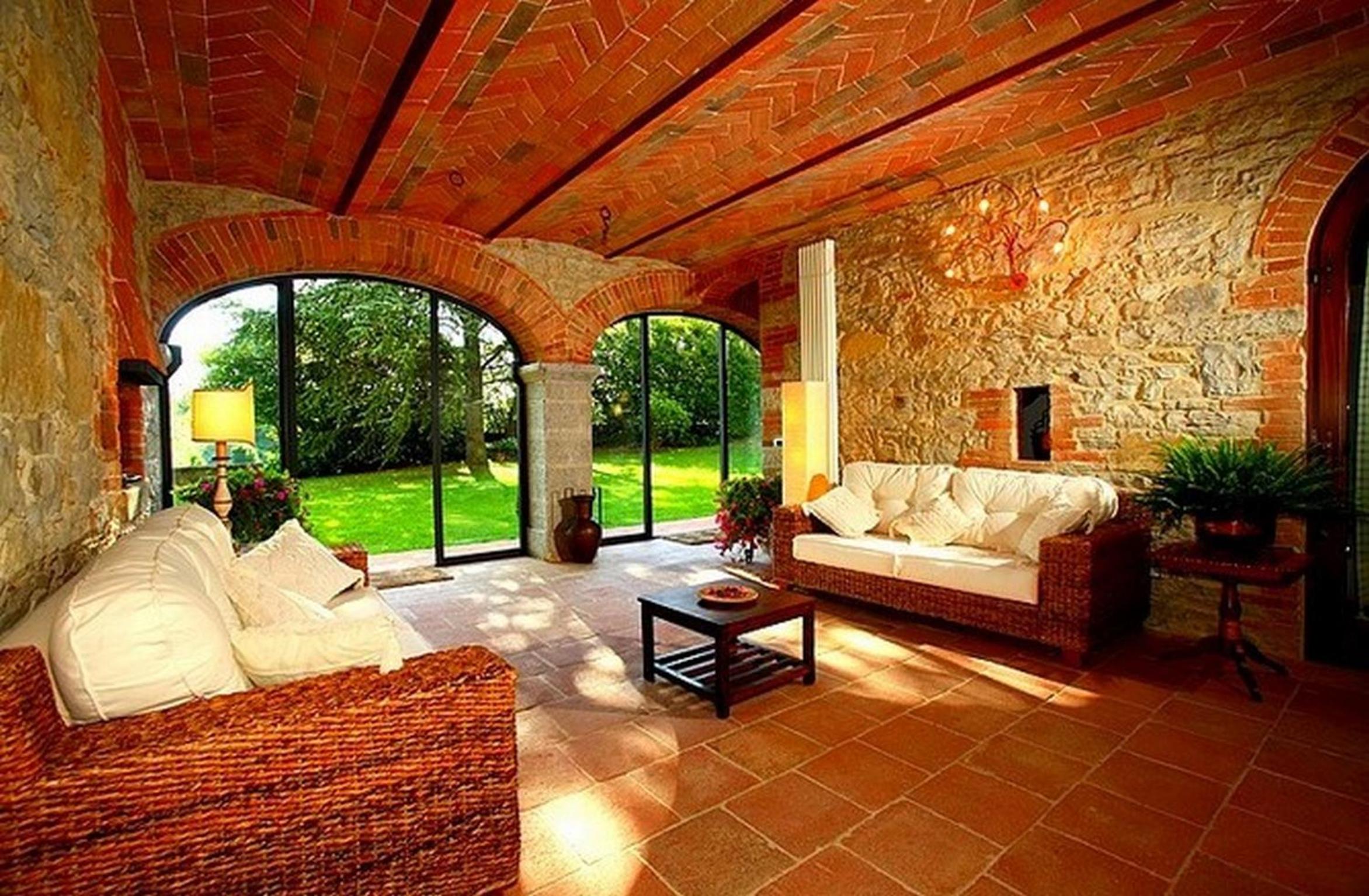 Villa photo 1