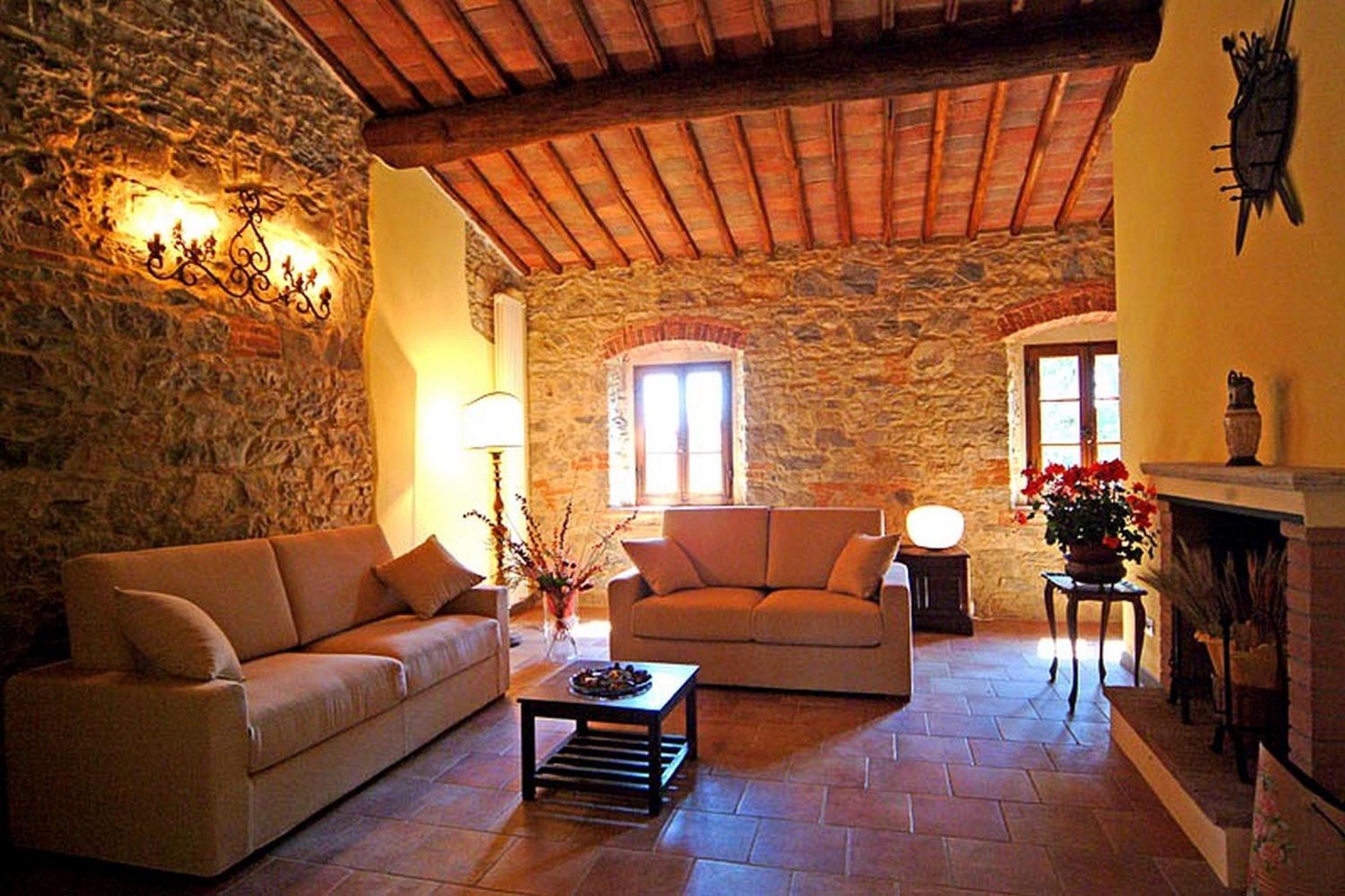 Villa photo 3