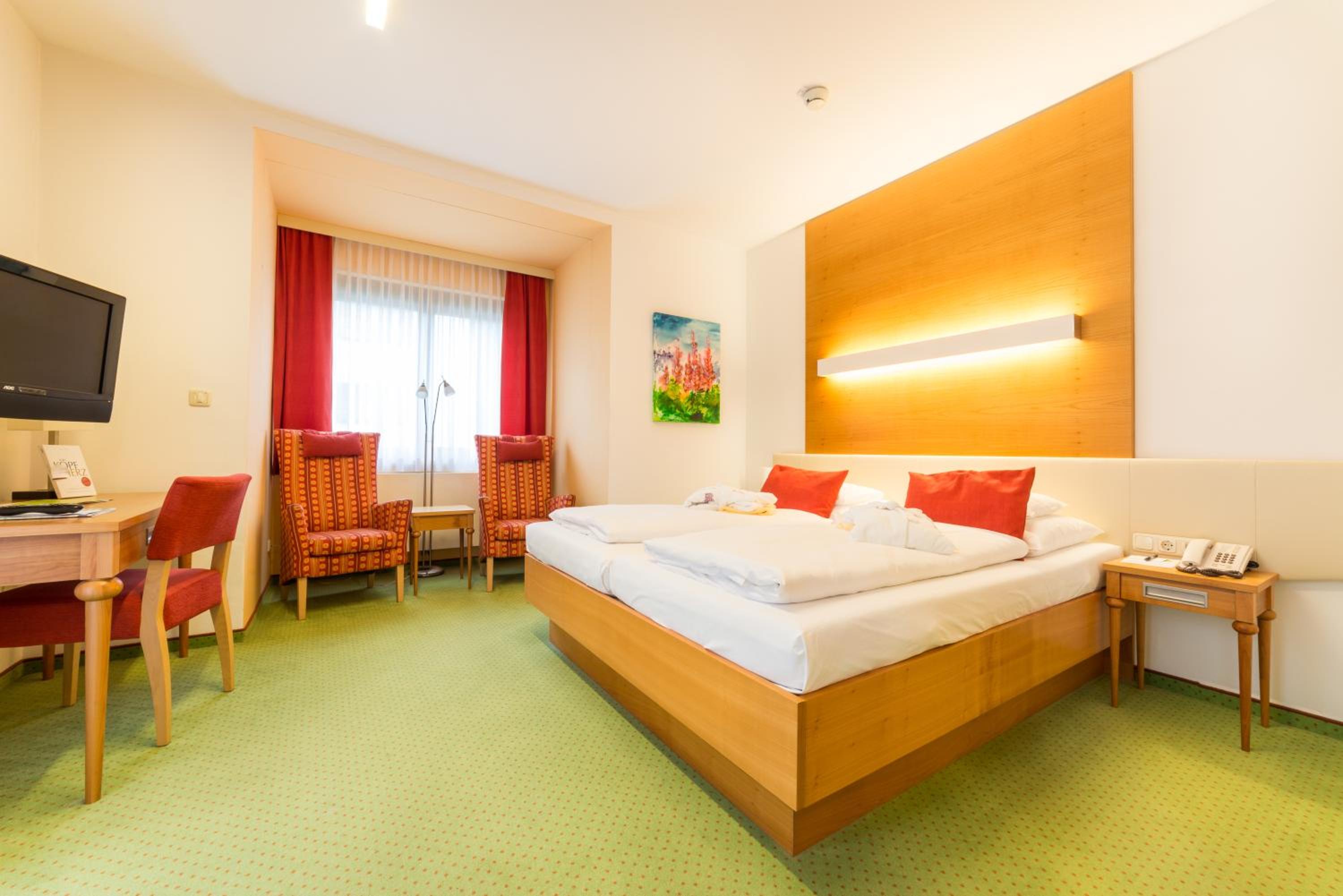 Comfort Double Room with Balcony photo 2