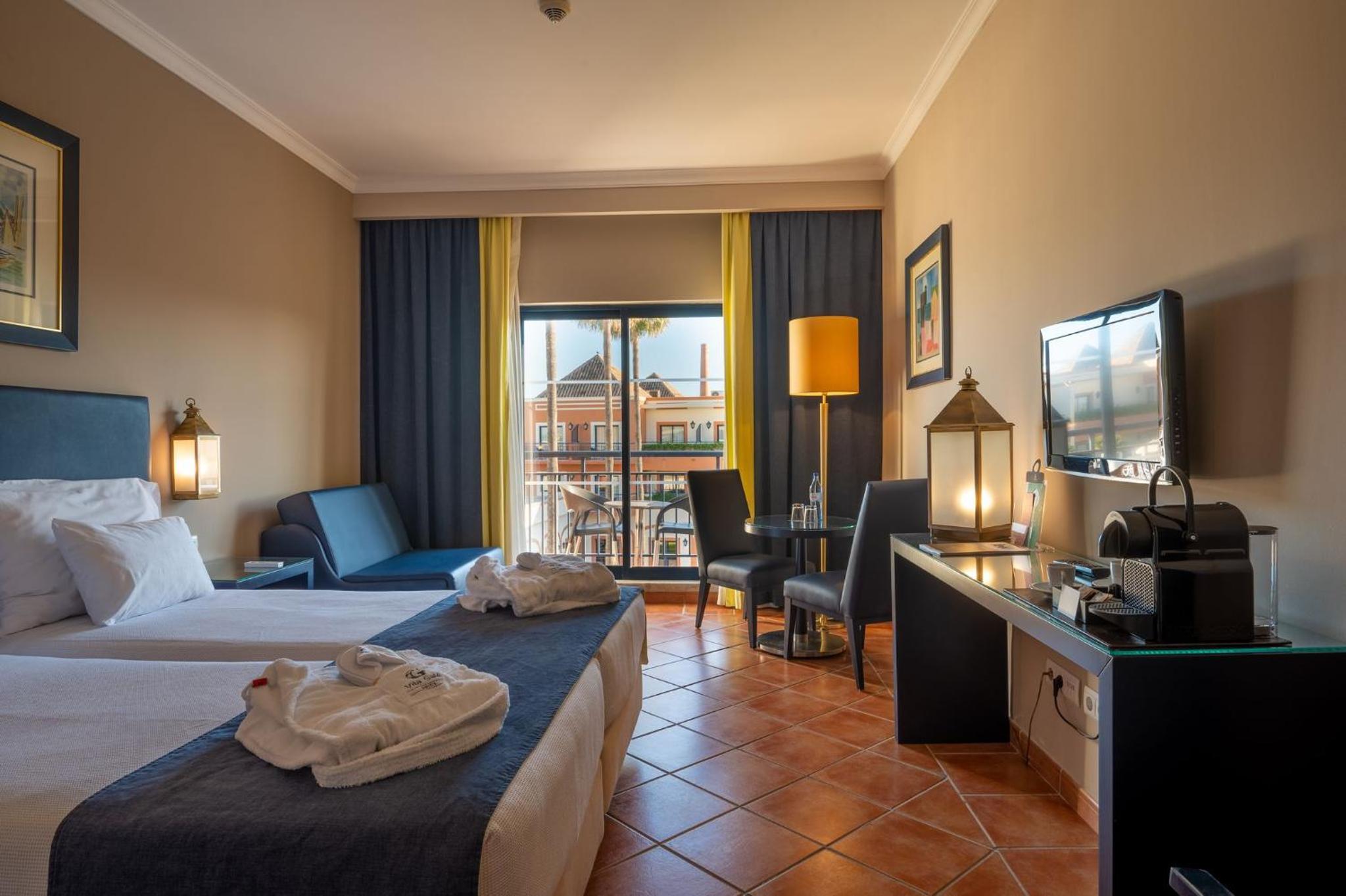 Superior Twin Room